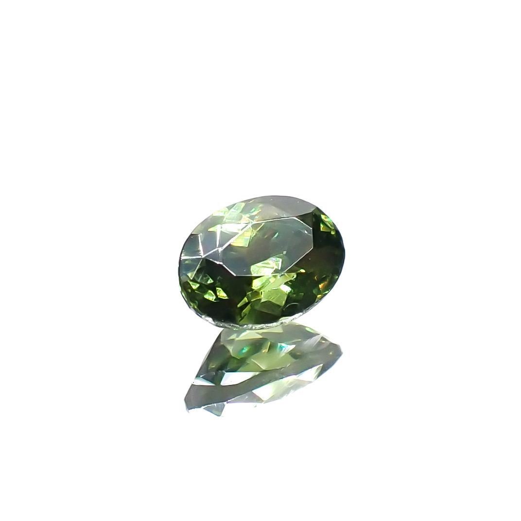 グリーンスファレライト(宝石名グリーン・スファレライト)ブルガリア産 0.329ct ソ付(彩珠)[231224522]4.7x3.4mm前後
