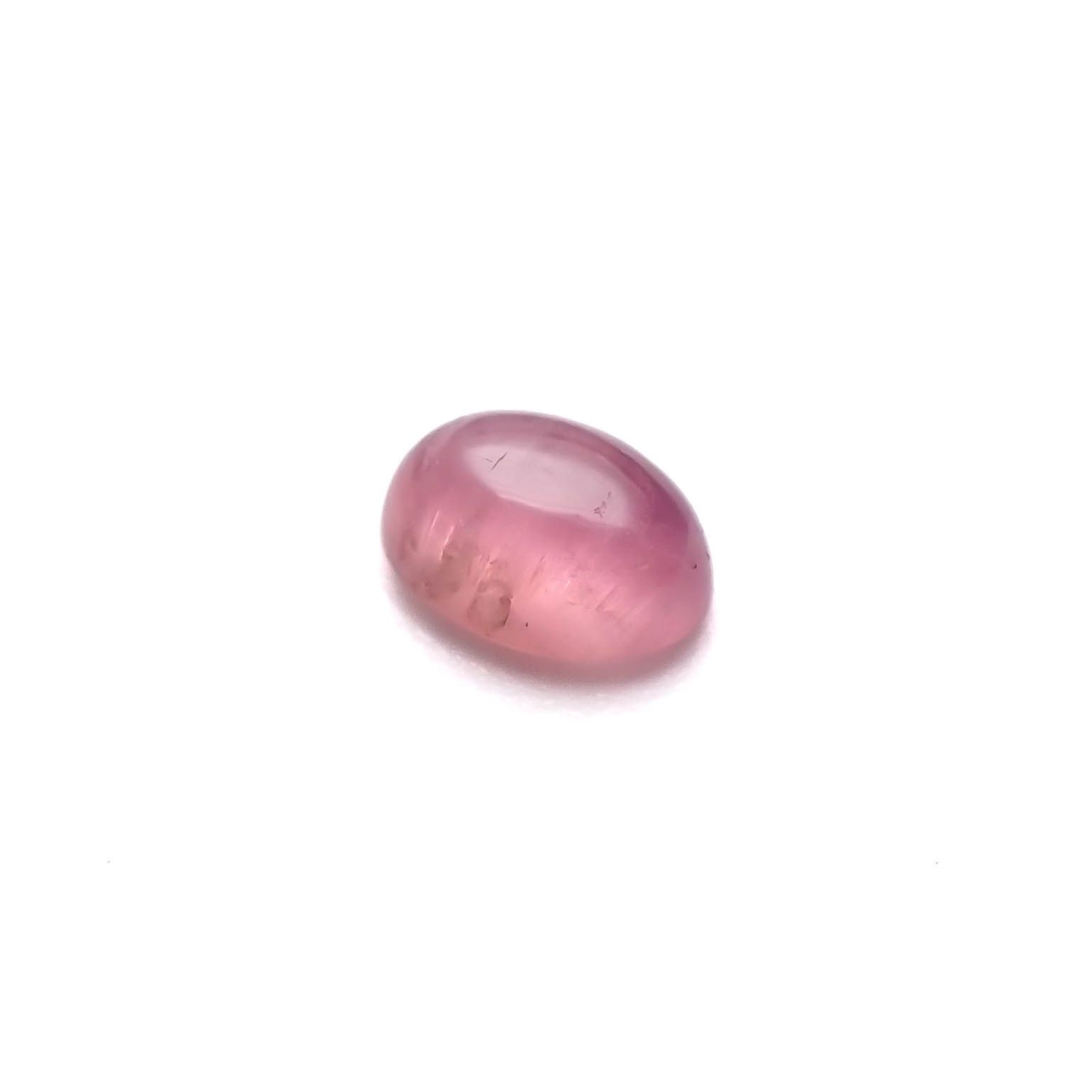 ペツォッタイトキャッツアイ（ラズベリル）(宝石名ペツォッタイト・キャッツアイ)マダガスカル産 0.432ct ソ付(彩珠)[240125874]5.2x3.8mm前後