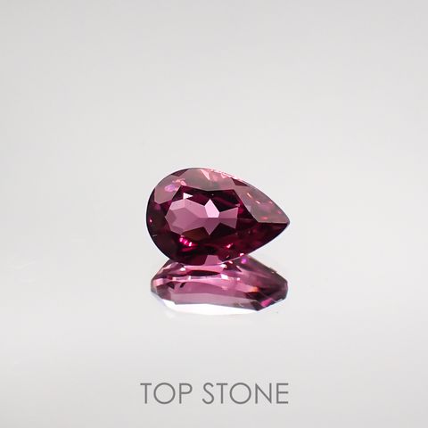 マラヤガーネット(宝石名ガーネット) タンザニア産 1.43ct 識別済[210711609]8.1×5.5mm前後