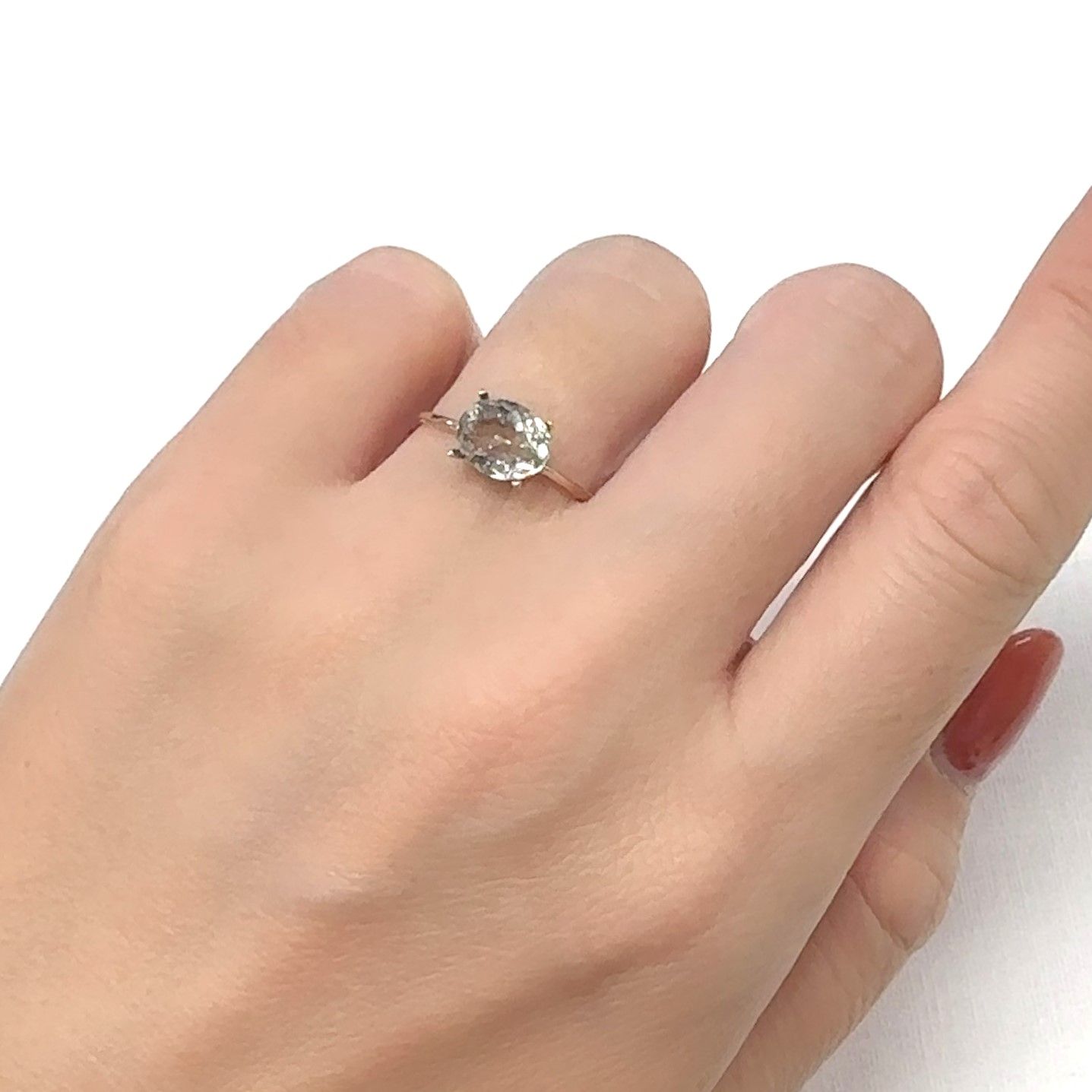 リリーパッドアパタイト フルオレッセンス アフリカ産 1.52ct [241129417]8.1x6.5mm前後