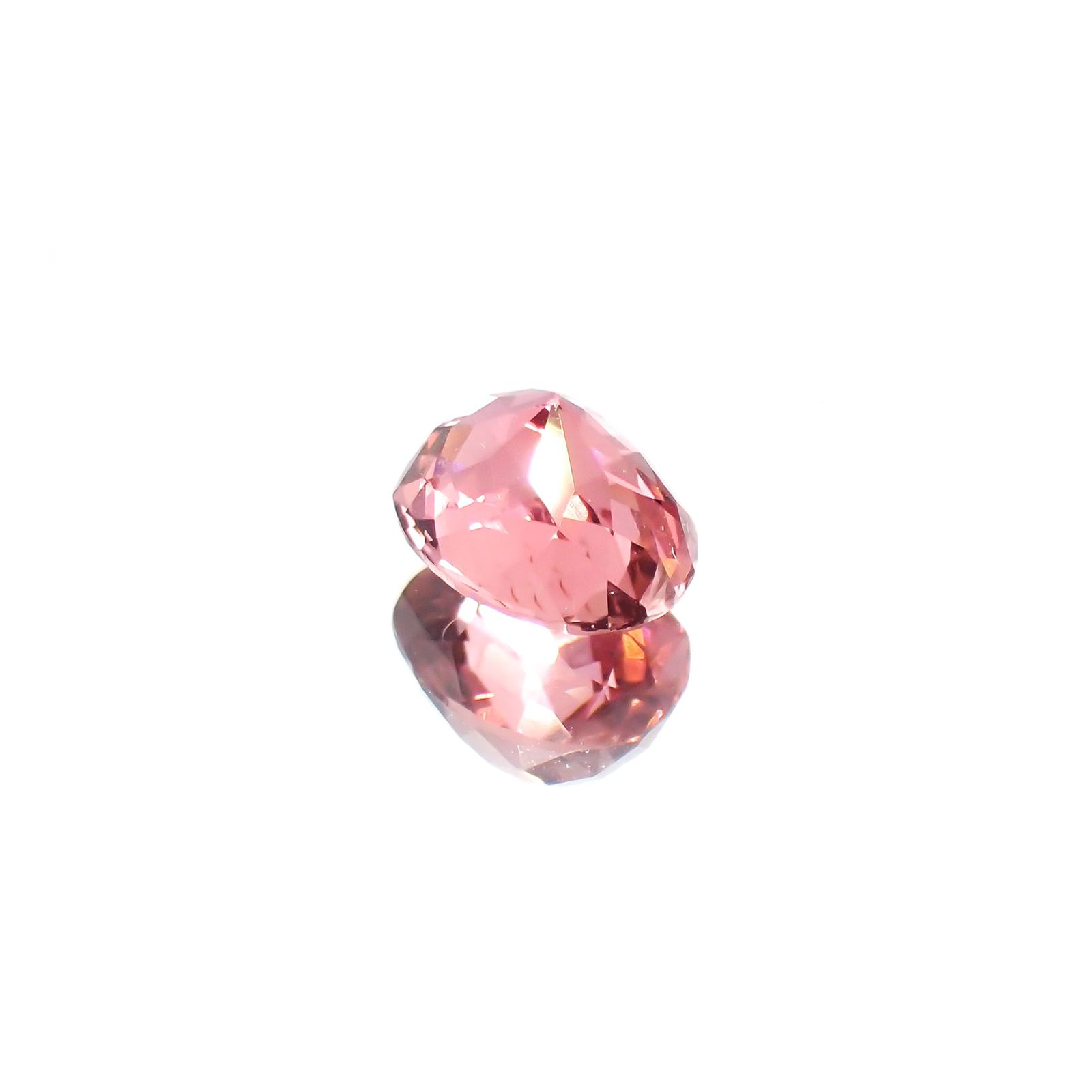 ローズピンクトルマリン(宝石名ピンク・トルマリン)ブラジル/アフリカ産 1.03ct 識別済[220114869]7x5.5mm前後