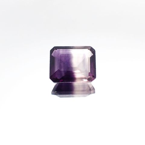 パーティカラーフローライト フルオレッセンス(宝石名パーティカラード・フルオライト)ブラジル産 5.26ct 識別済[231024009]10.9x9mm前後