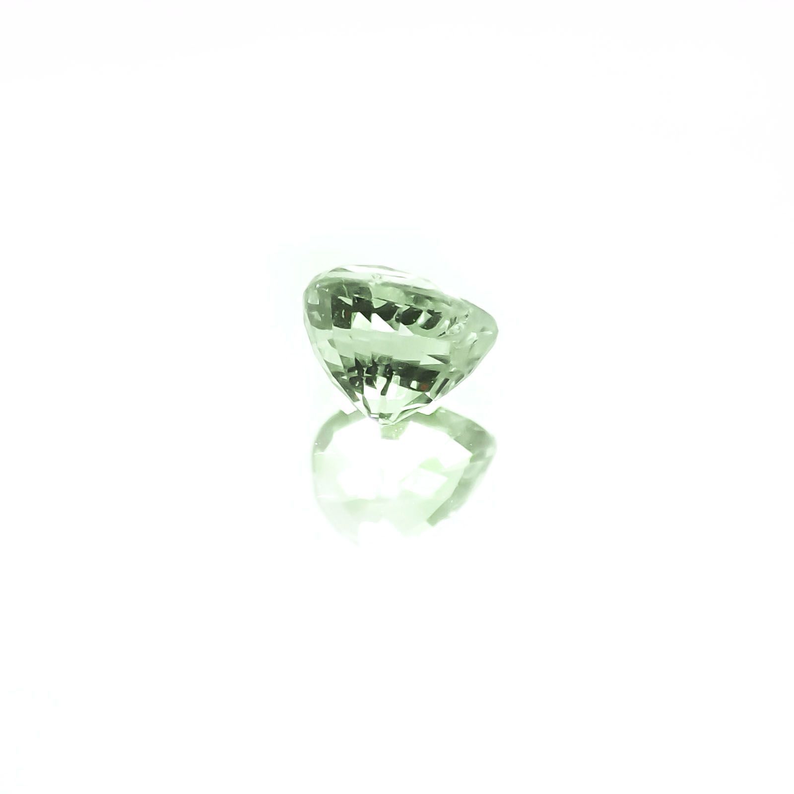 アレキサンドライト マダガスカル産 ルース 0.28ct[20117002]3.9×3.1mm前後