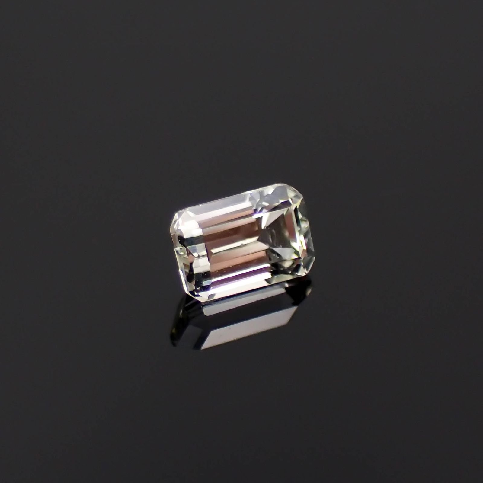 リューコガーネット ビルマ産 0.27ct[230421423]4.2x2.7mm前後