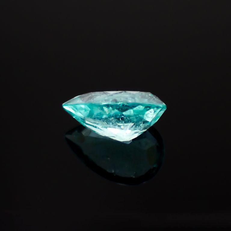 パライバトルマリン(宝石名トルマリン/別名パライバ・トルマリン)ブラジル産 0.392ct ソ付(宝貴協)[221018831]6.1x4.1mm前後