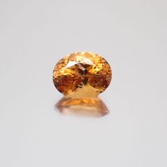 インペリアルガーネット(宝石名ヘソナイト・ガーネット)タンザニア産 2.05ct 識別済[231023779]8.6x6mm前後