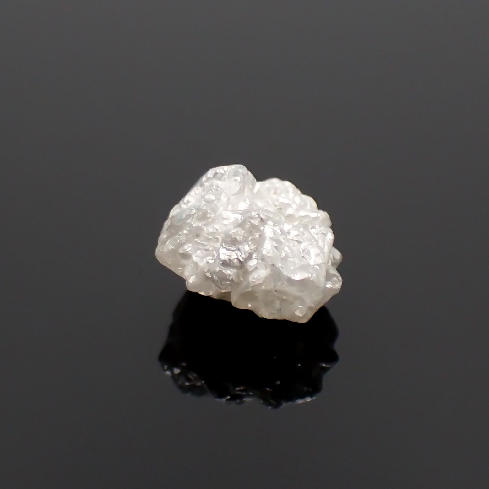 ダイヤモンド 原石 1.99ct[230923345]7.8x6.6mm前後