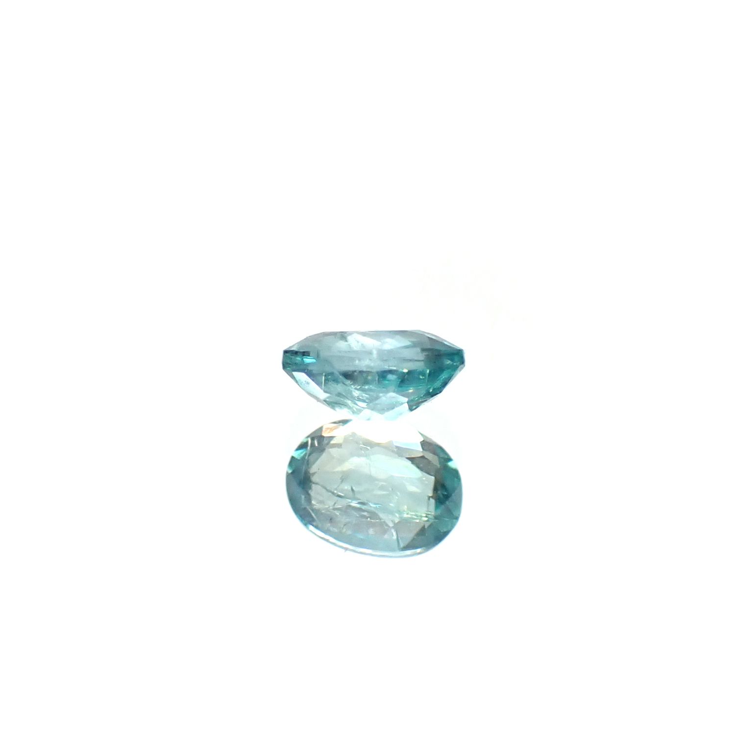 グランディディエライト(宝石名グランディディエライト)マダガスカル産 0.18ct 識別済[241229535]4.1x3.1mm前後