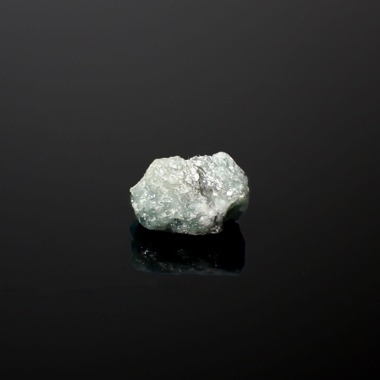 アレキサンドライト 原石 ロシア産 6.57ct[240427017]12.8x9mm前後