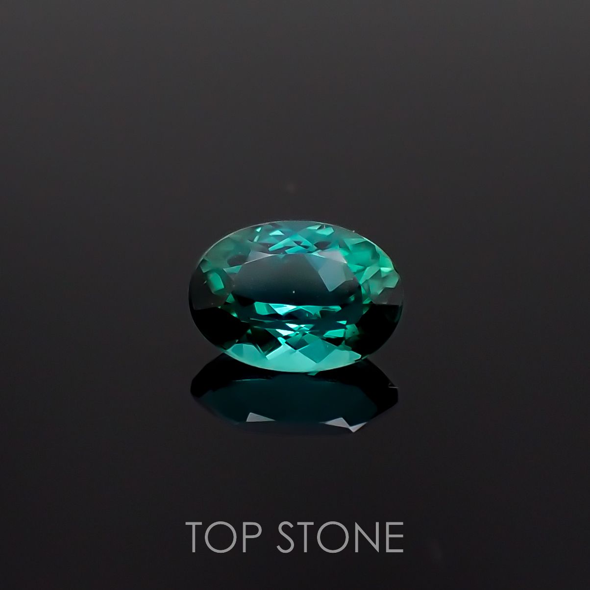 ブルーグリーントルマリン ブラジル産 0.90ct[230320975]7.1x5.2mm前後