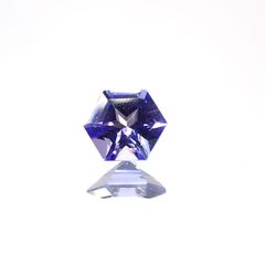 ◇ヘキサゴンカット◇タンザナイト(宝石名タンザナイト)タンザニア産 0.27ct 識別済[220113852]4.1x4mm前後