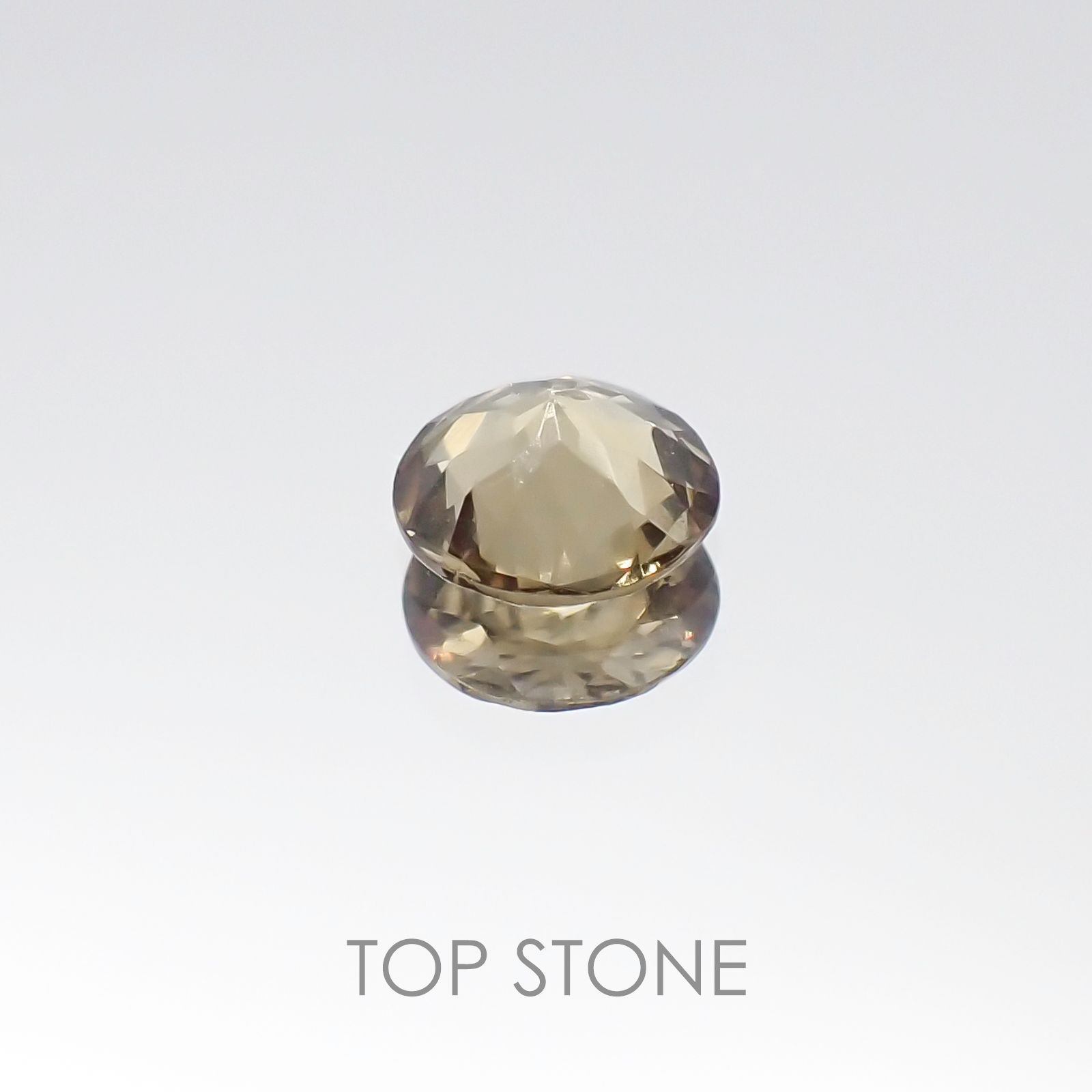 カラーチェンジマラヤガーネット タンザニア産 ルース 0.43ct[20096093]4.9×4.9mm前後
