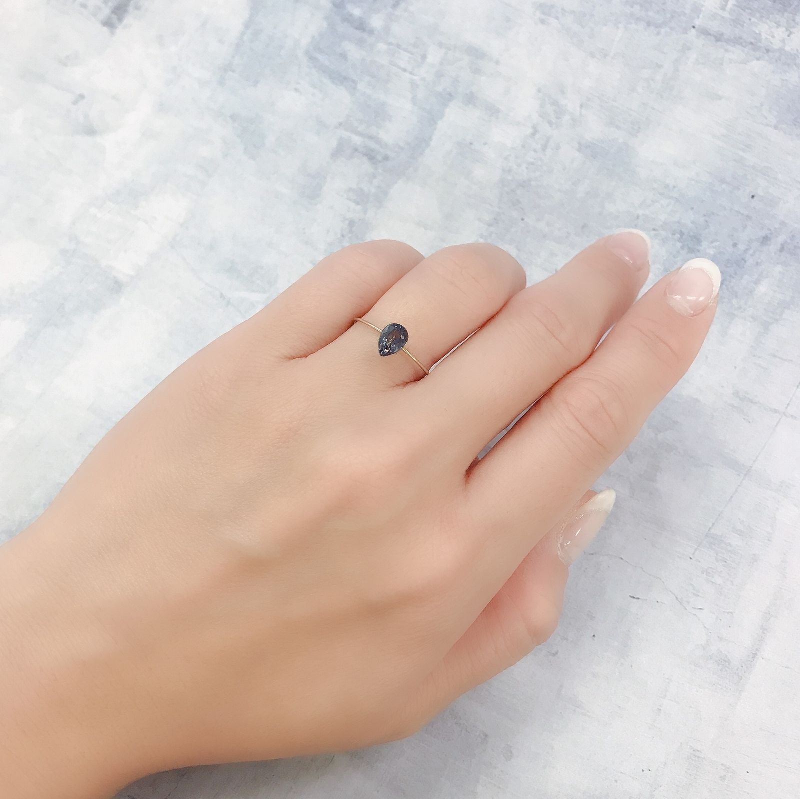ベキリーブルーガーネット（カラーチェンジガーネット アレキタイプ）(宝石名ガーネット)マダガスカル・ベキリー産 0.78ct 識別済[220716949]6.5x4.7mm前後