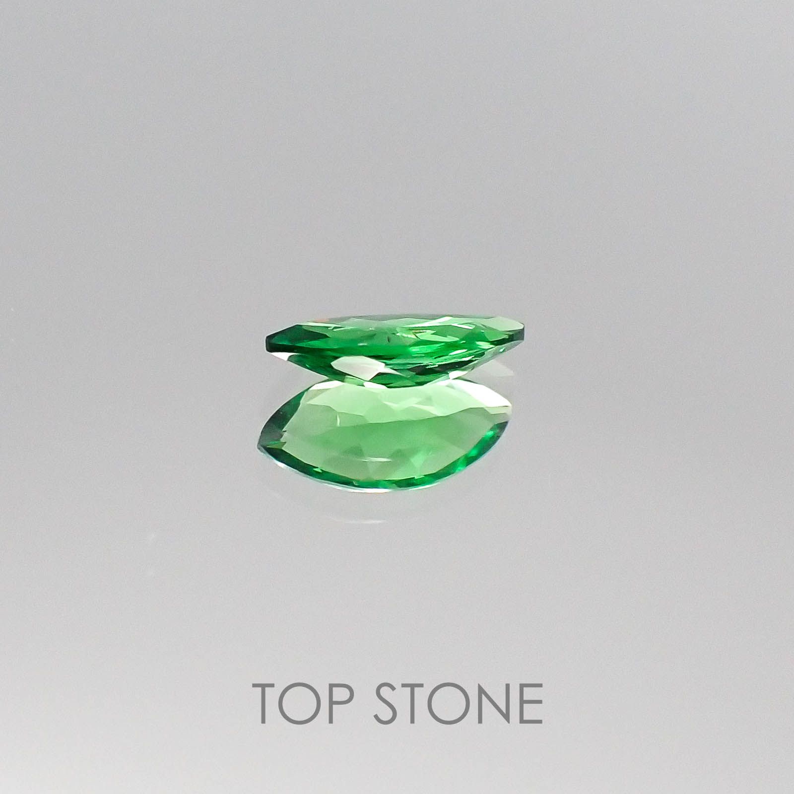 ツァボライト(宝石名グリーン グロッシュラー・ガーネット) タンザニア産 0.32ct 識別済[20073741]7.1×3.6mm前後