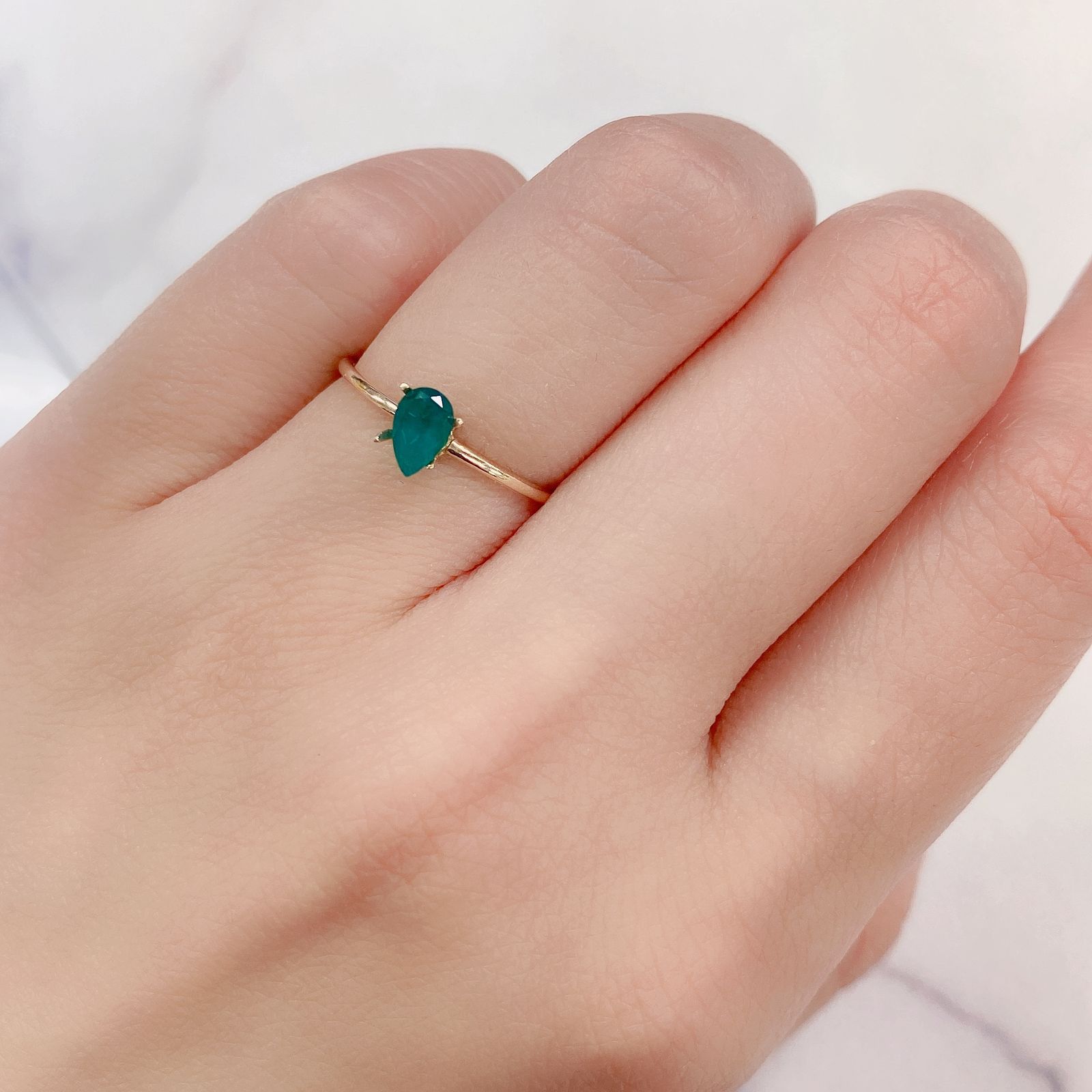 エメラルド(宝石名エメラルド) コロンビア産 0.32ct 識別済[20118361]5.7×3.6mm前後
