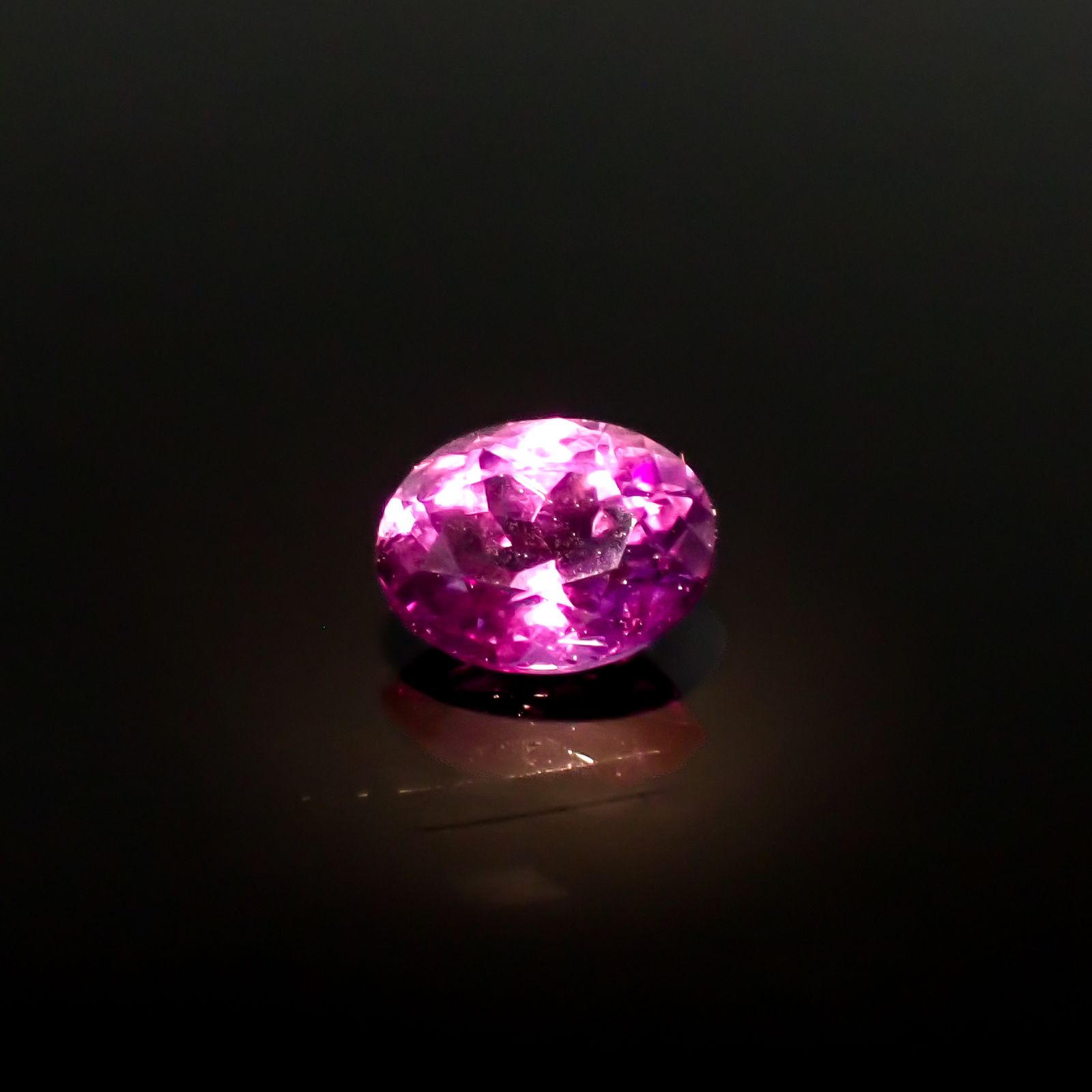 カラーシフトアメジスト ブラジル/ウルグアイ産 1.30ct [241229649]8x6.2mm前後