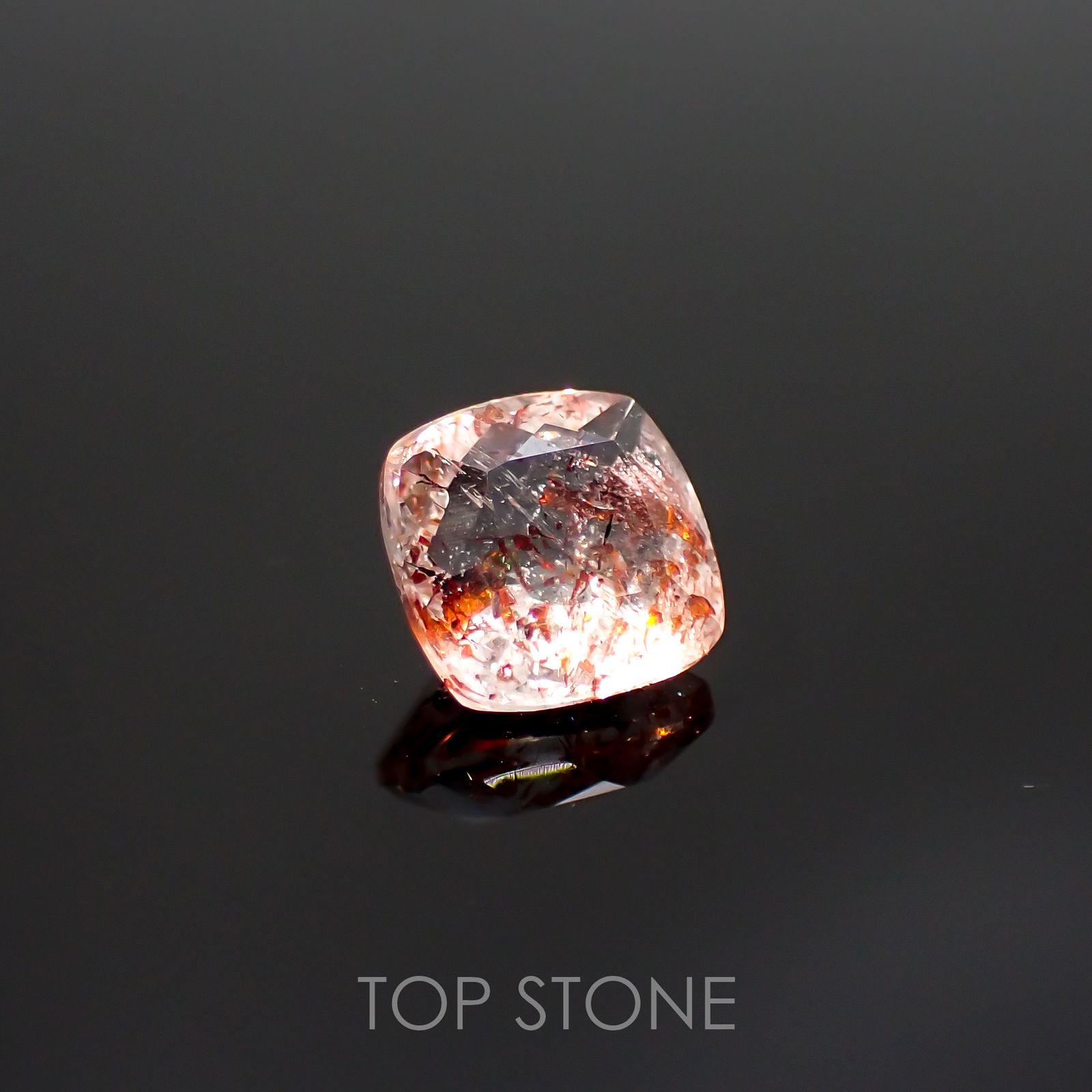 ファイヤークォーツ ナイジェリア産 1.37ct[220114756]7.1x7mm前後