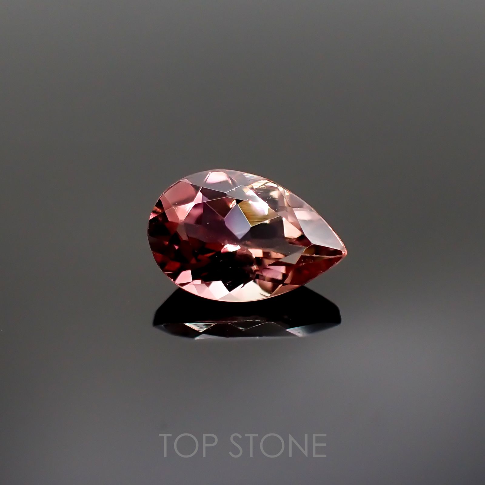 バイカラートルマリン(宝石名バイカラー・トルマリン) コンゴ民主共和国産 1.274ct ソ付(彩珠)[211013604]9×6.1mm前後