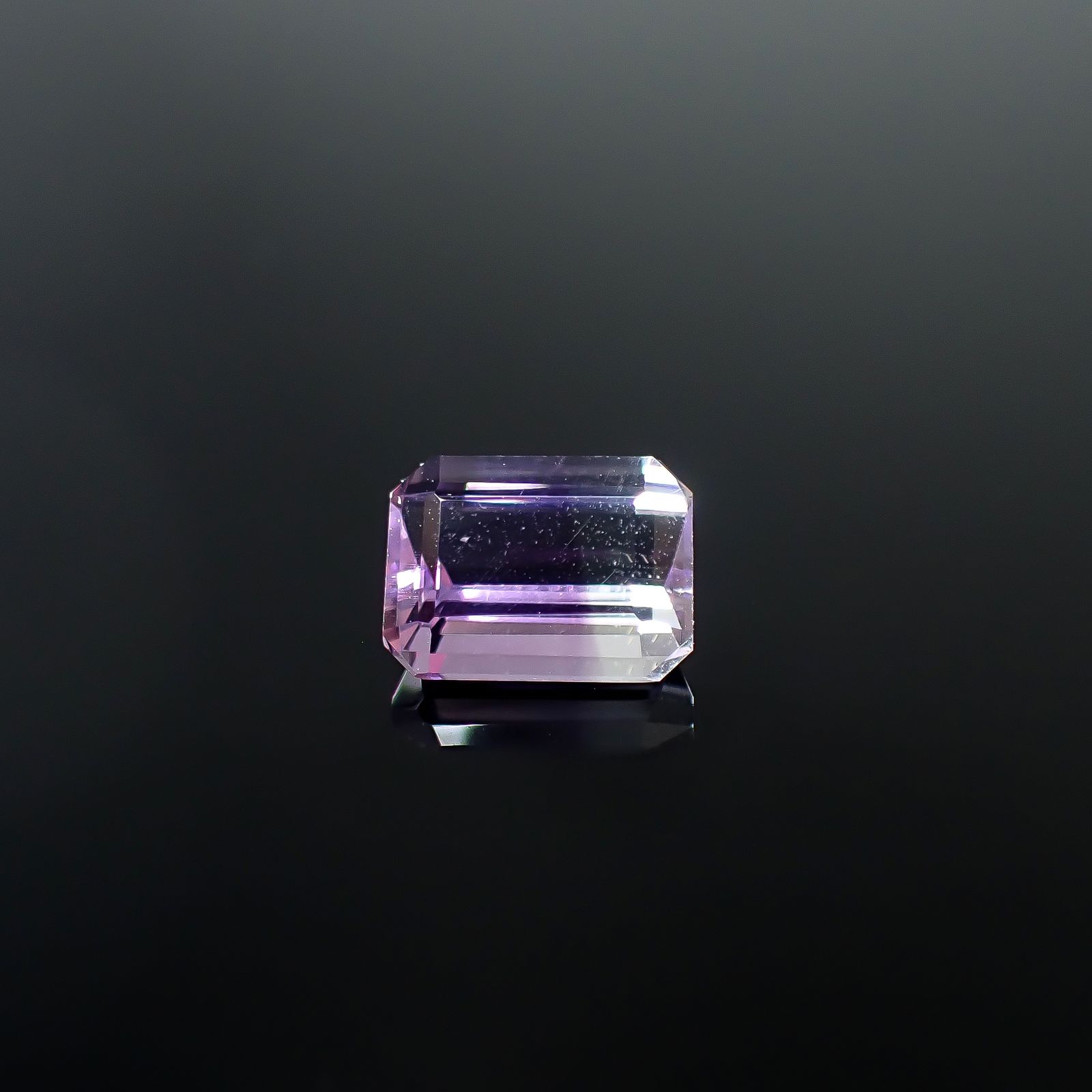 アワーグラスアメジスト モロッコ産 1.53ct / 8x6mm前後 [250730891]