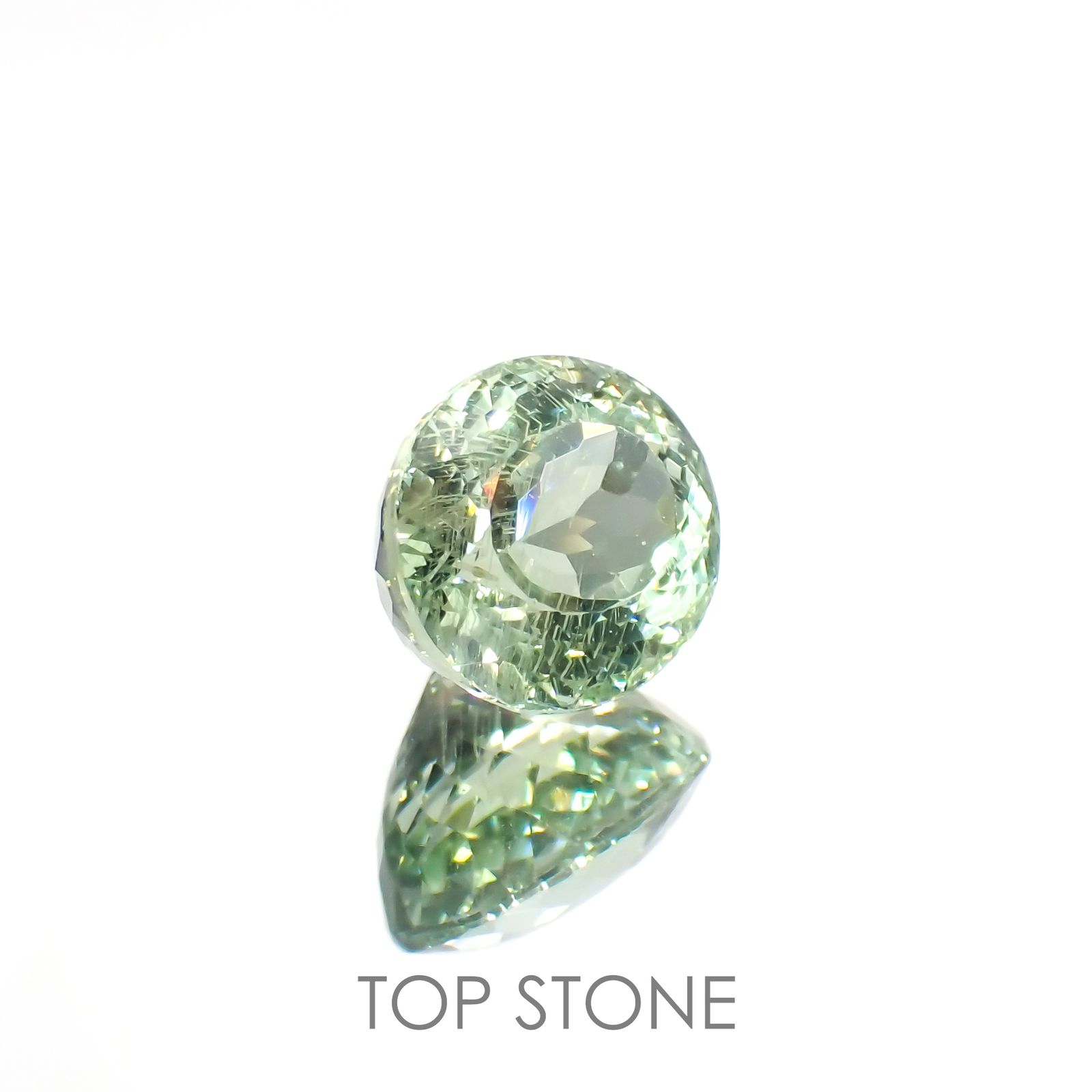 グリーンアパタイト(宝石名アパタイト) マダガスカル産 2.00ct 識別済[20106872]7.8×6.8mm前後