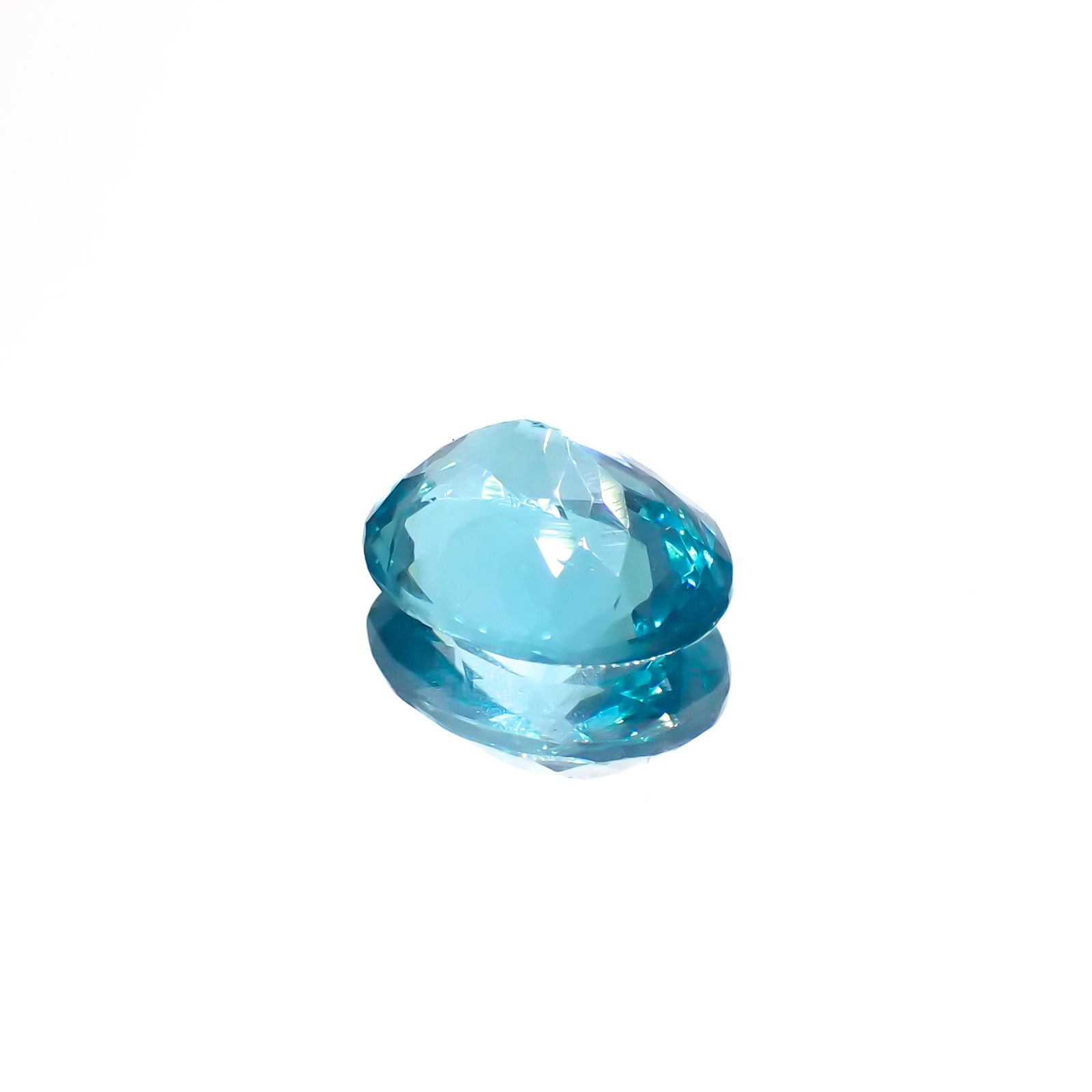 アパタイト(宝石名アパタイト)ブラジル産 1.84ct 識別済[230321344]8.9x7mm前後