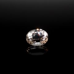 フェナカイト ロシア・マリシェボ鉱山産 1.31ct / 7.6x6mm前後 [260632429]