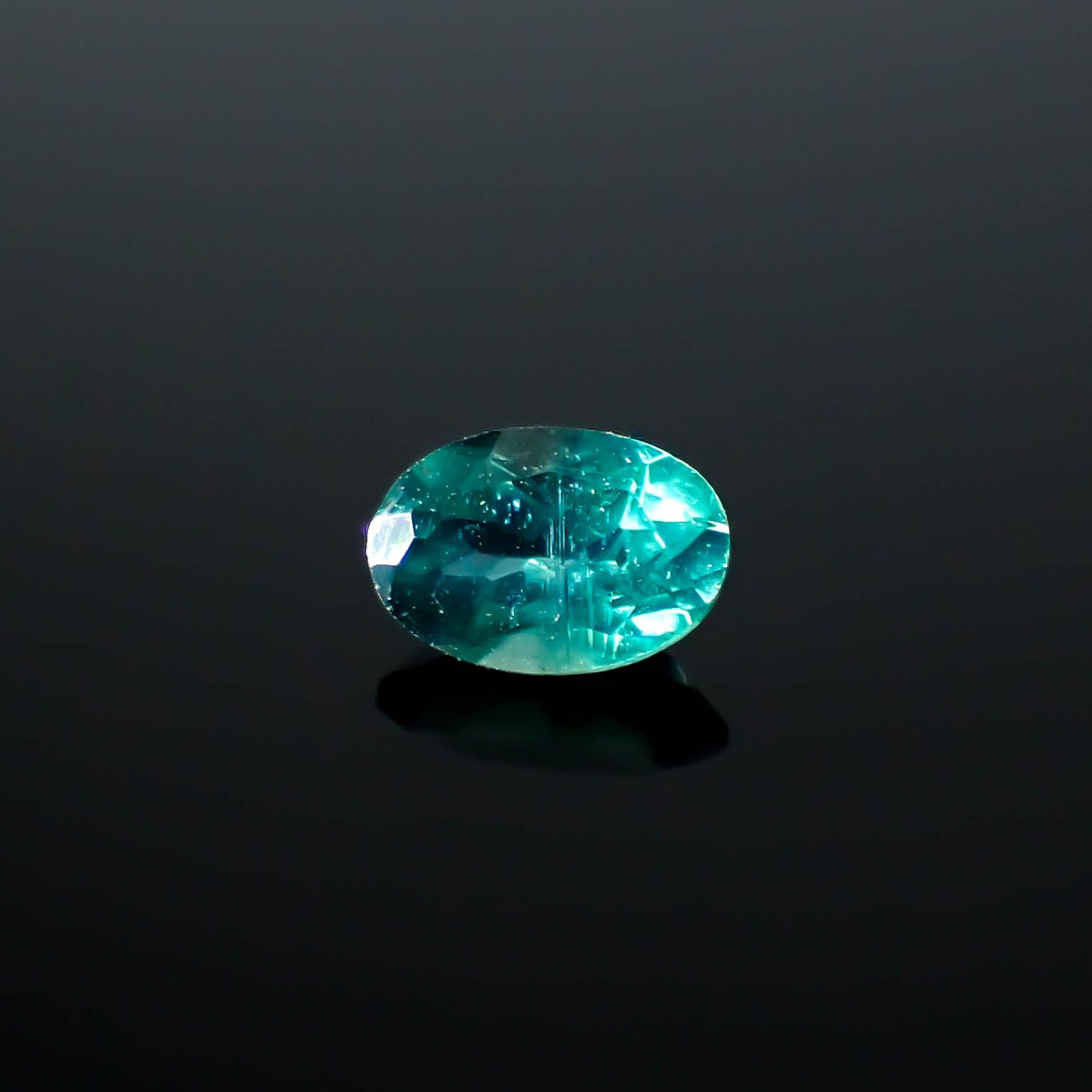 ノーブルモロキサイト マダガスカル産 0.55ct [250931090]6.2x4.2mm前後