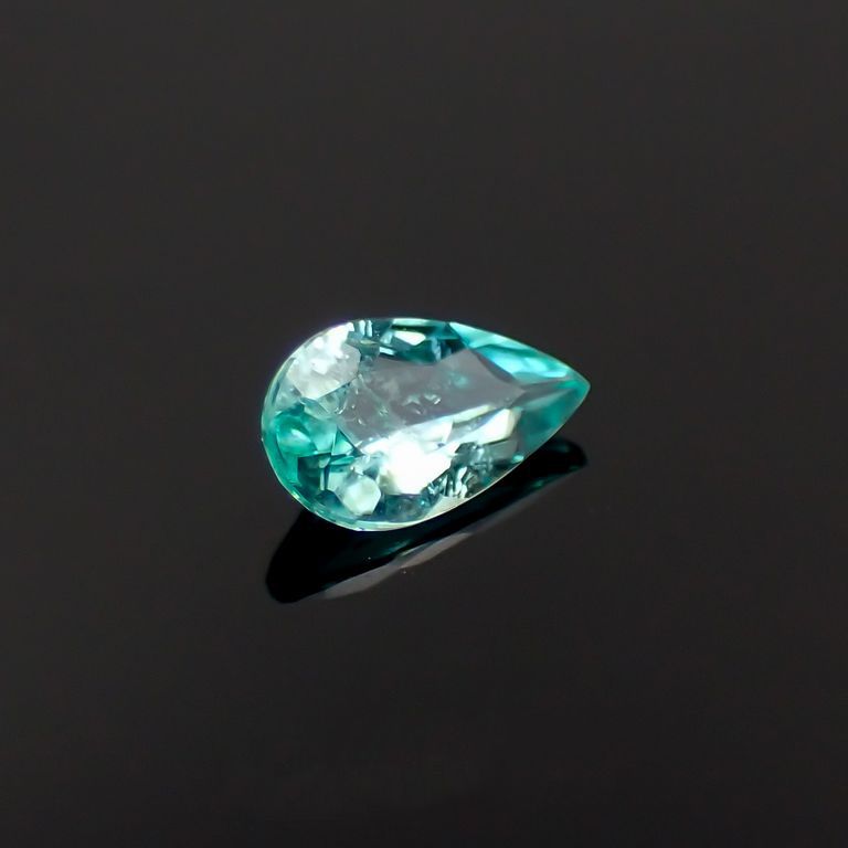 パライバトルマリン(宝石名トルマリン/別名パライバ・トルマリン)ブラジル産 0.154ct 識別済[221018768]5.1x2.9mm前後