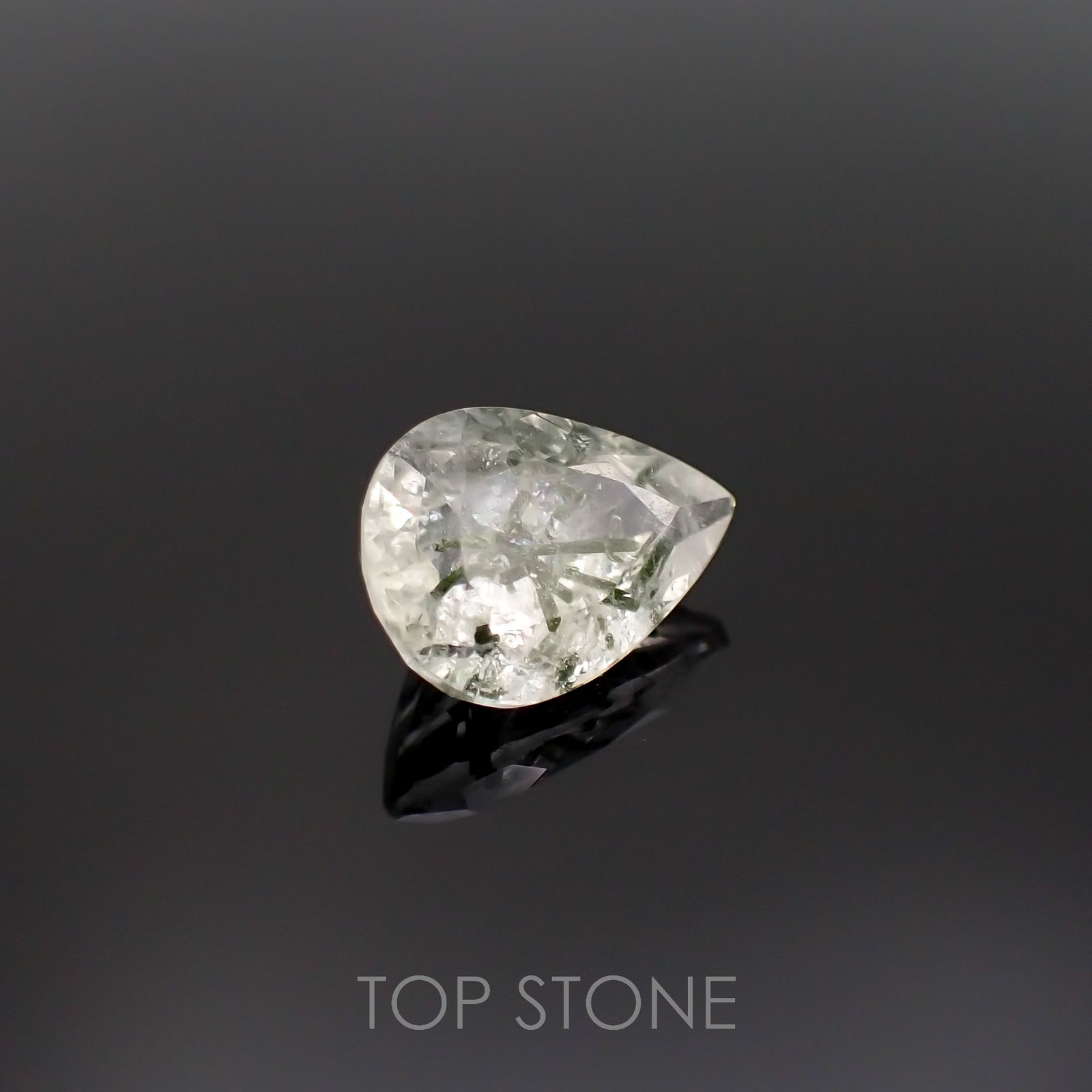 ヘデンベルジャイトインクォーツ インドネシア産 2.65ct[220917823]11.7x8.2mm前後