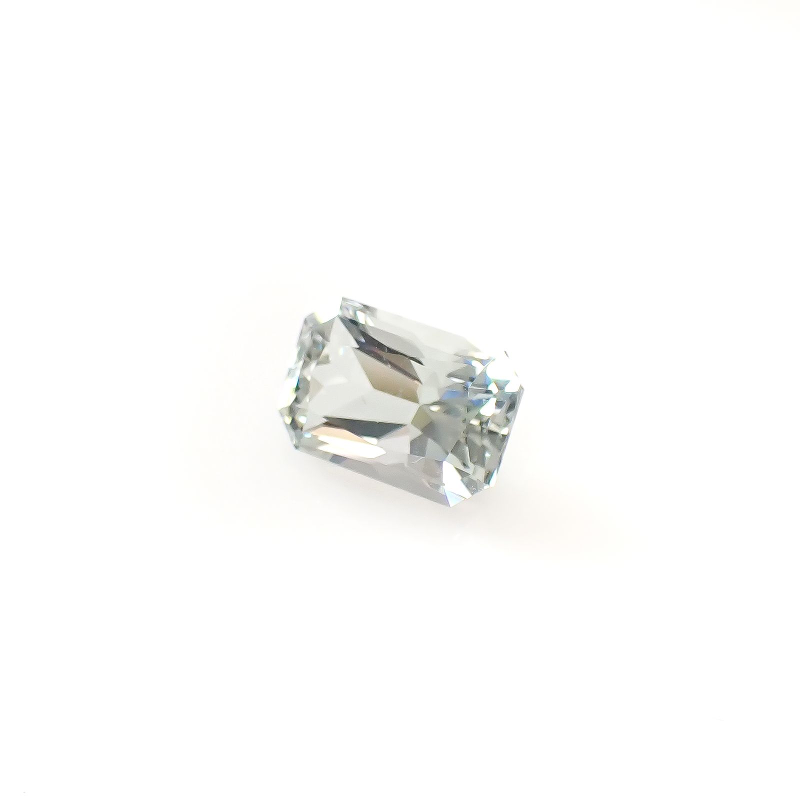 オリゴクレース(宝石名オリゴクレース)ケニア産 4.70ct 識別済[240628006]12.5x8.2mm前後