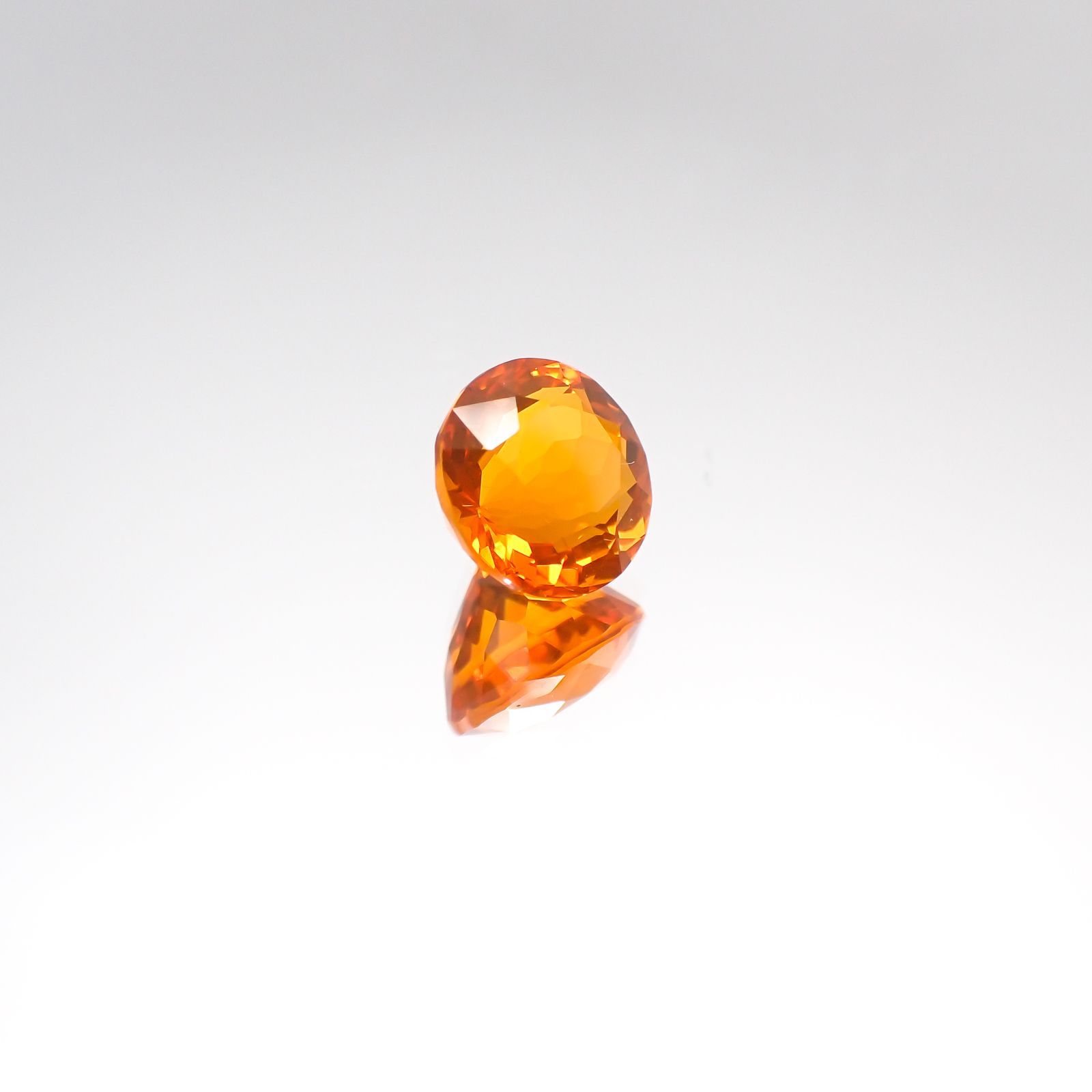 ファイヤーオパール(宝石名ファイヤー・オパール)メキシコ産 1.28ct 識別済[231124109]7.5x7.5mm前後