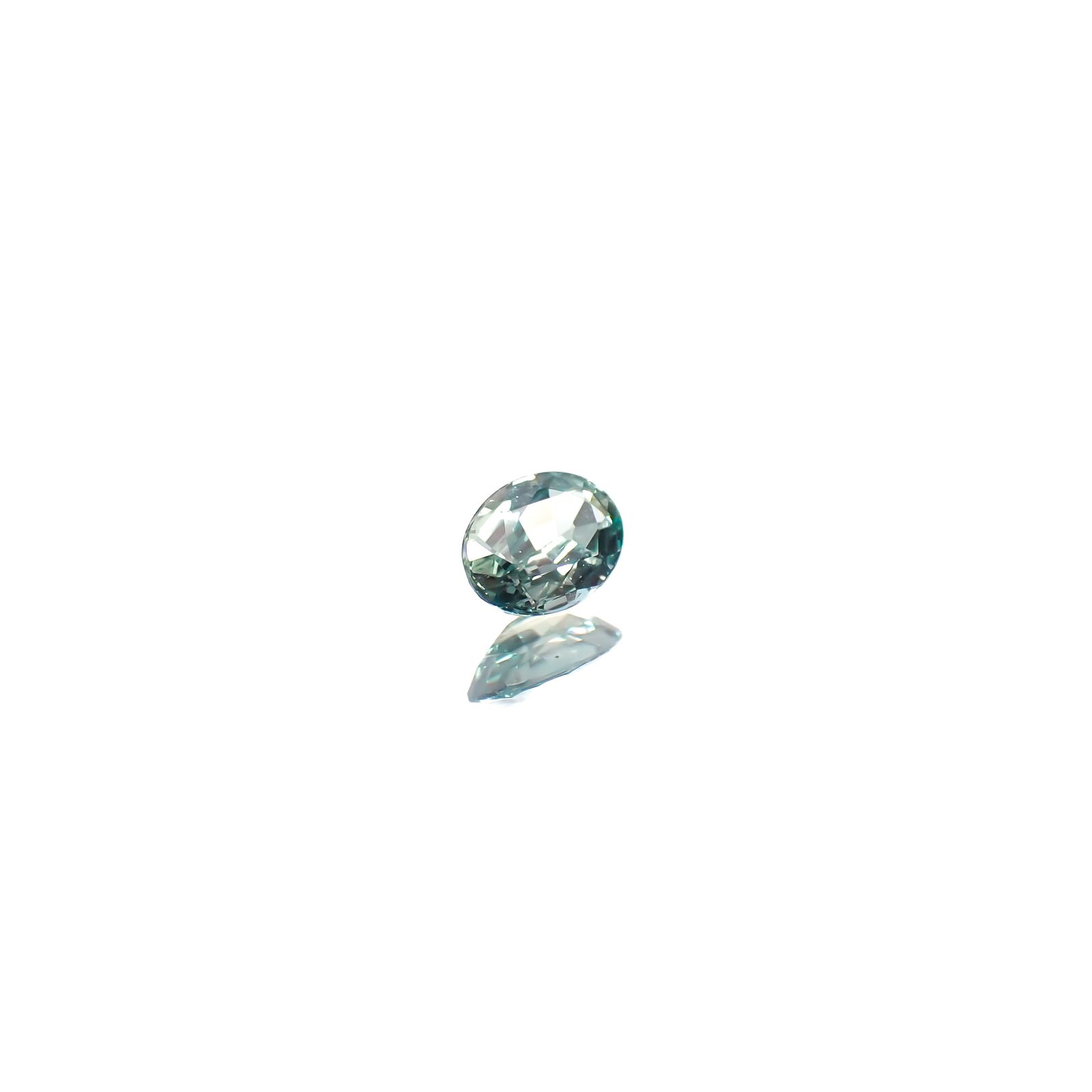 アレキサンドライト ブラジル産/EmeraldMains社製 0.11ct[240527588]3.6x2.5mm前後