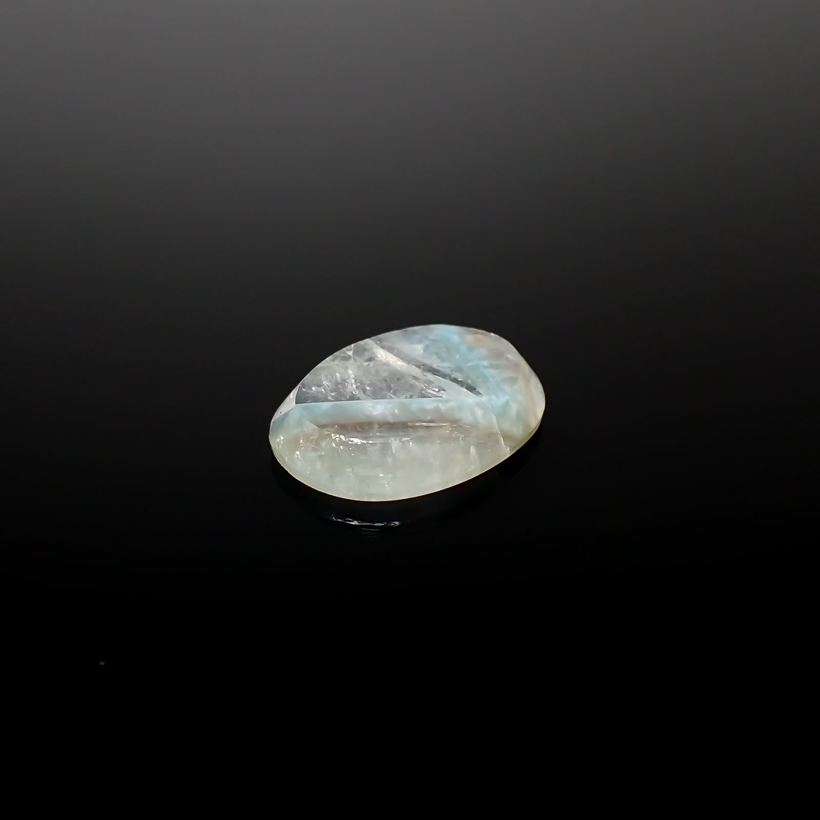 パライバクォーツ ブラジル産 5.37ct[240527412]15.9x12.1mm前後