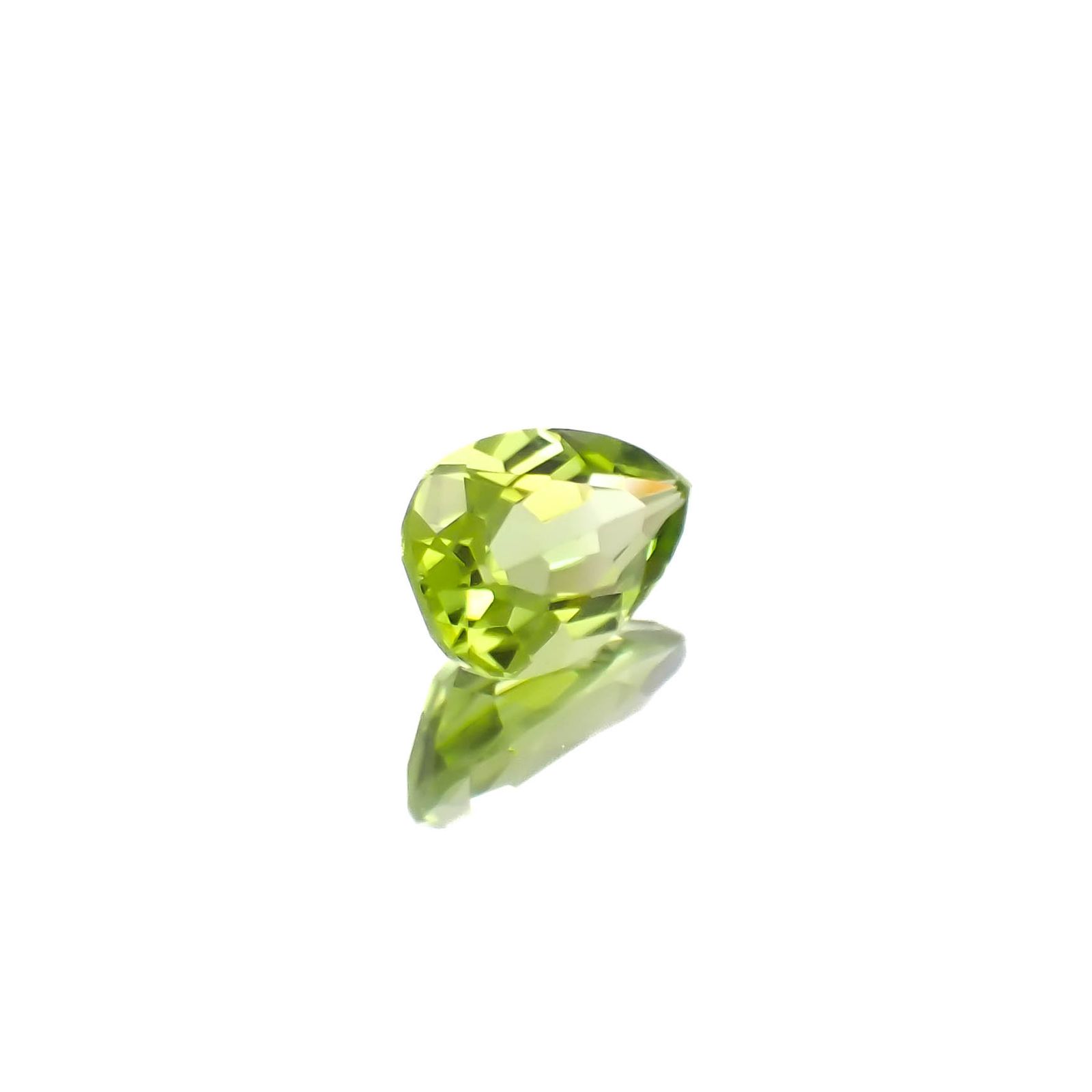 ペリドット 中国産 1.42ct [250330114]8.9x6mm前後