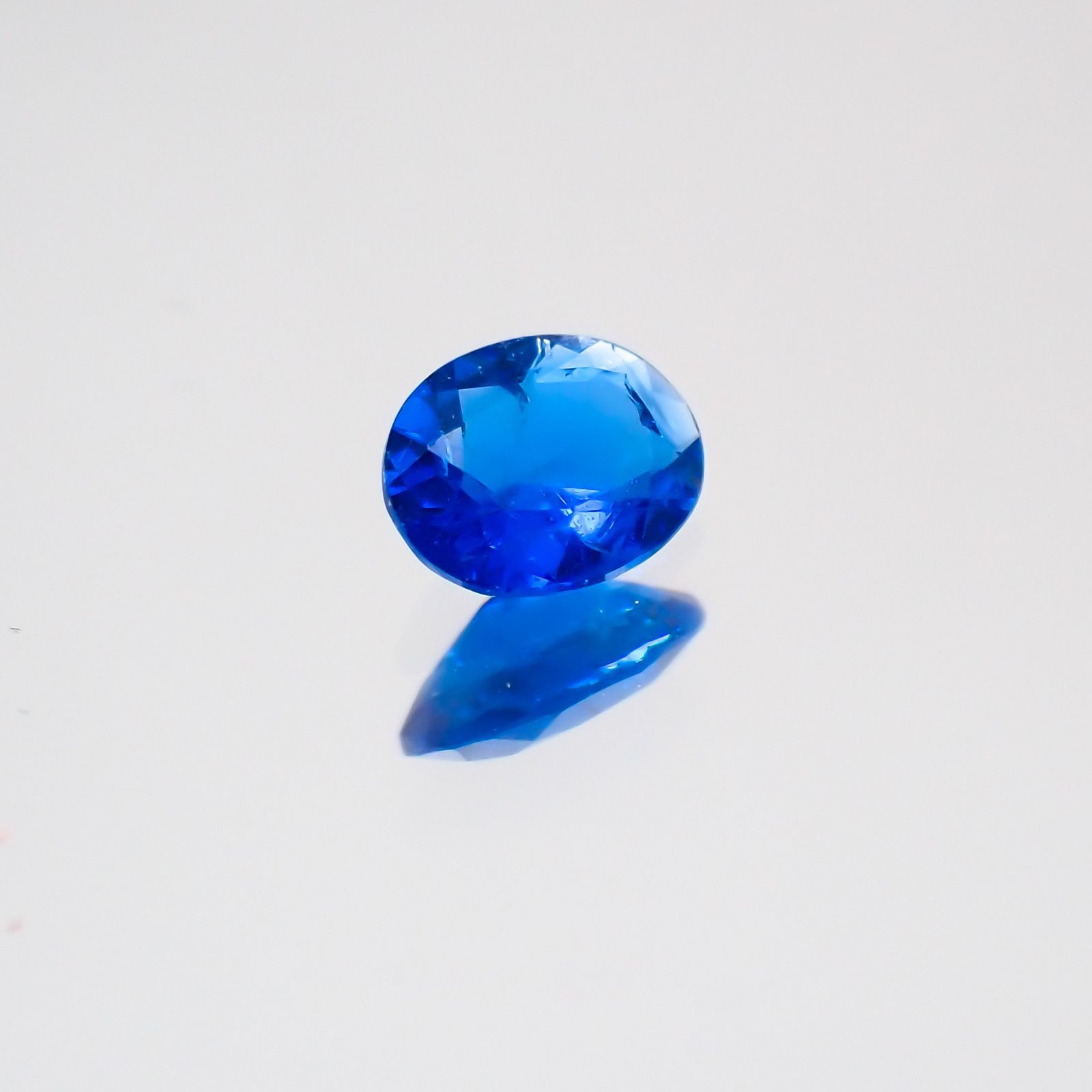 アウイナイト ドイツ産 ルース 0.07ct[20063077]3.4×2.7mm前後