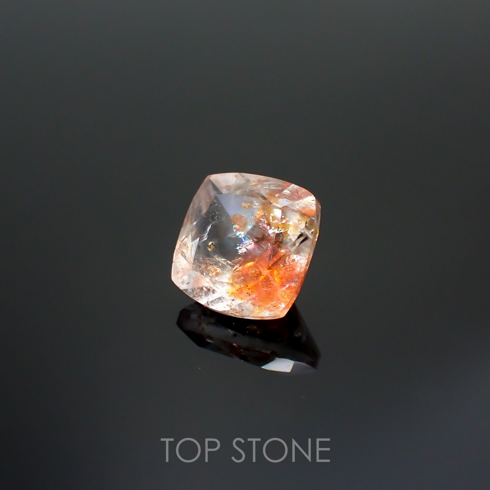 オーロラクォーツ ブラジル・ミナスジェライス産 2.99ct[220114360]8.9x8.9mm前後