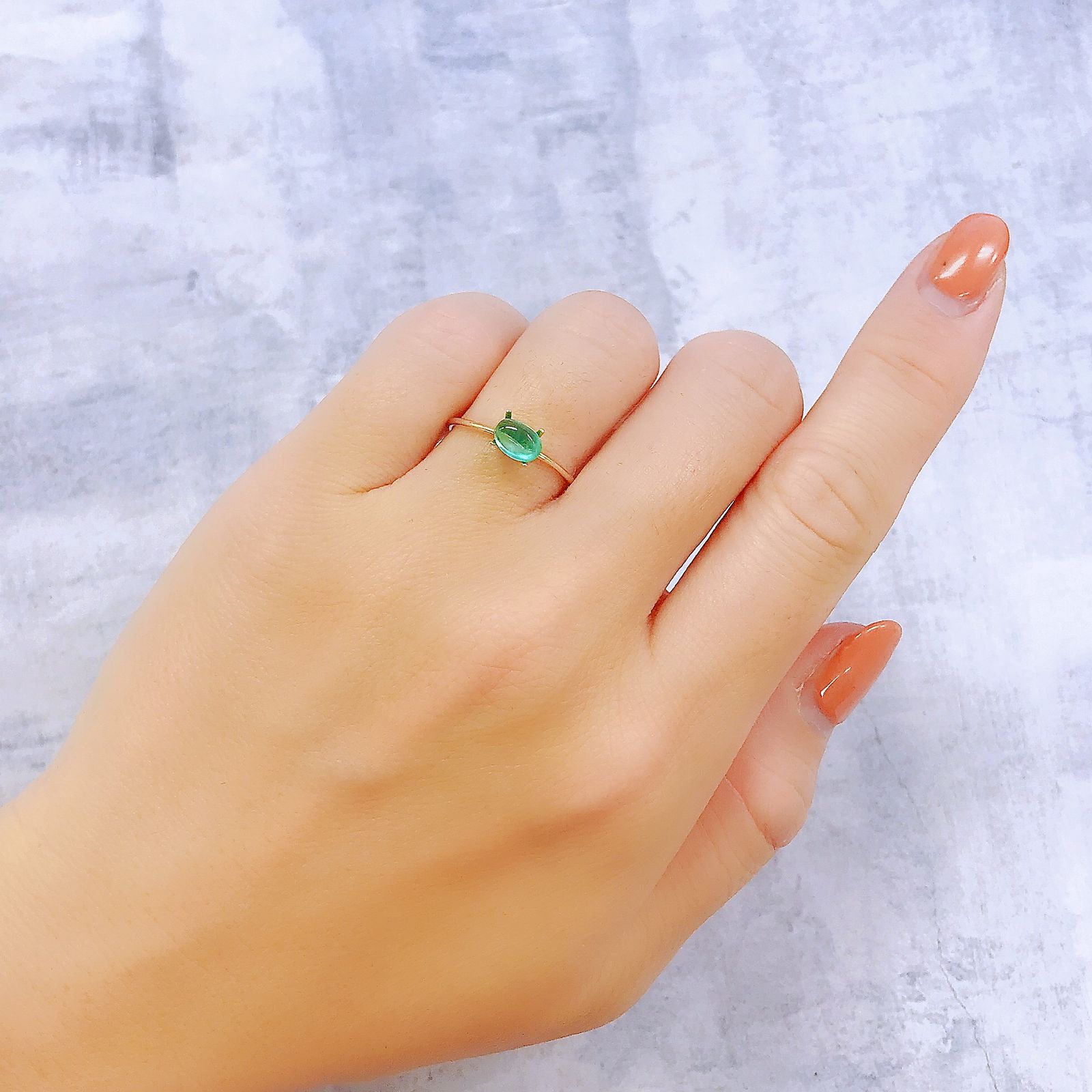 エメラルドキャッツアイ(宝石名エメラルド)コロンビア産 0.58ct 識別済[221018911]6.3x4.4mm前後