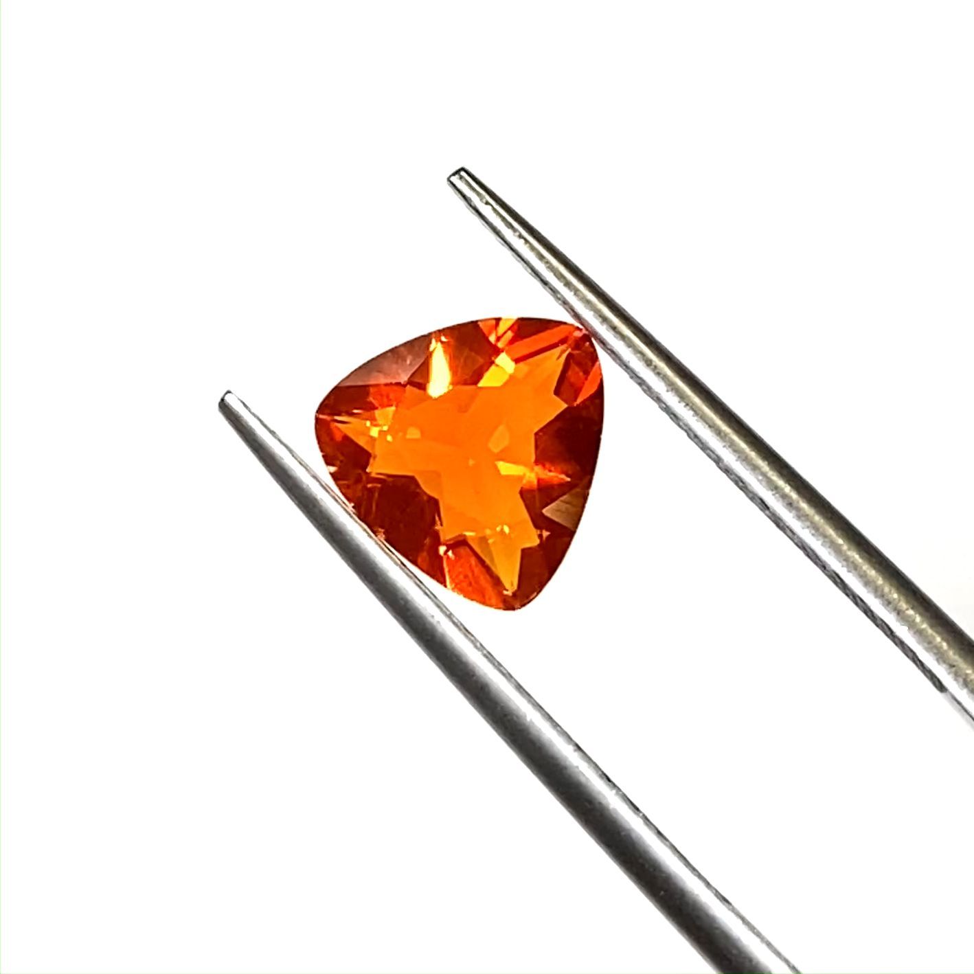 ファイヤーオパール(宝石名ファイヤー・オパール) メキシコ産 0.88ct