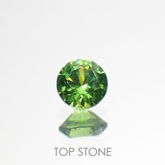 デマントイドガーネット ロシア産 0.13ct[221018228]3x3mm前後