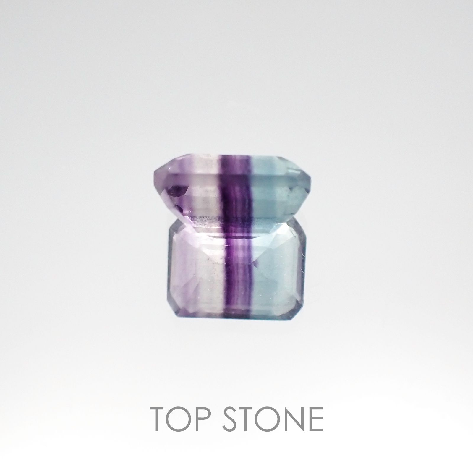 バイカラーフローライト ブラジル産 ルース 1.92ct[20107070]8×6.2mm前後