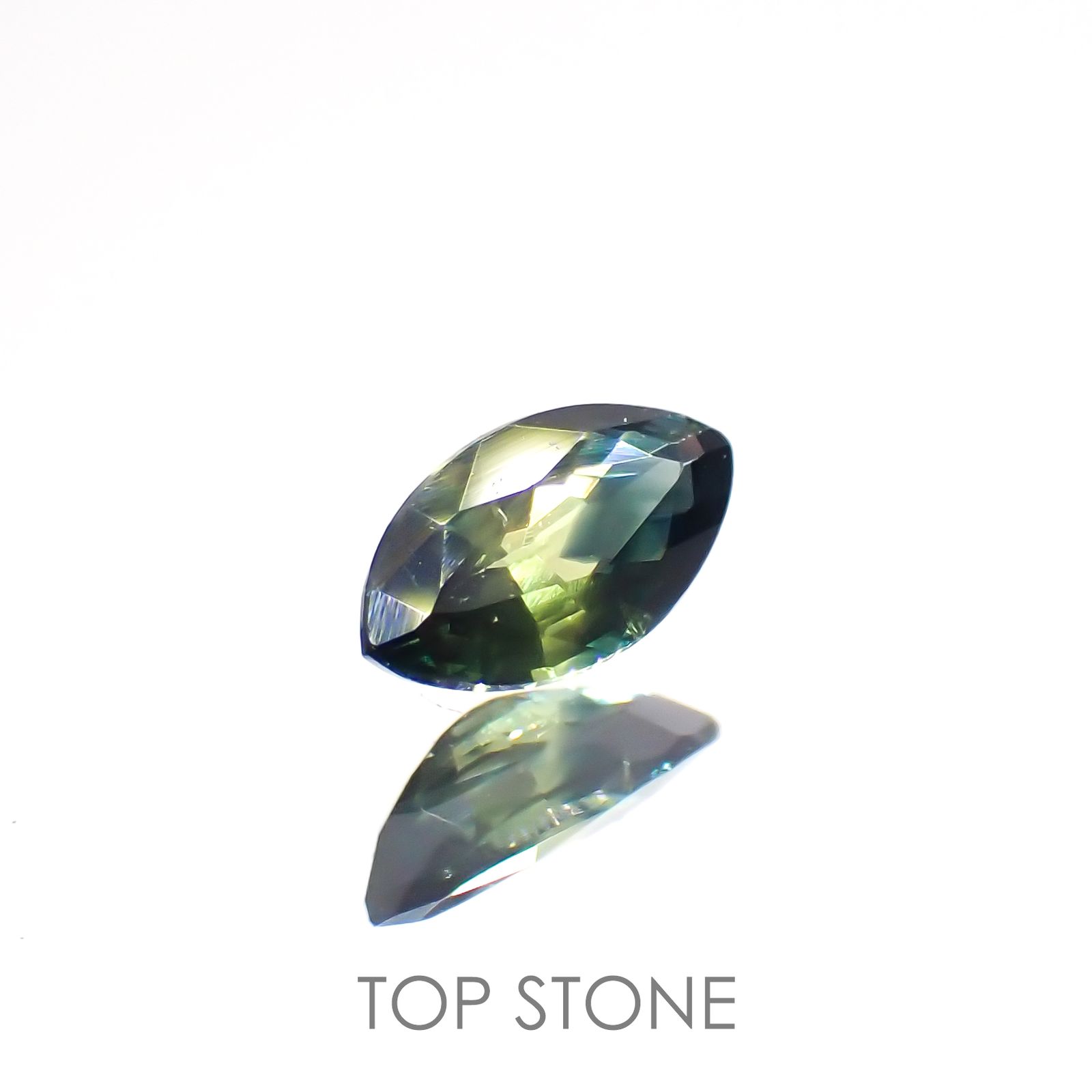 バイカラーサファイア(宝石名サファイア)マダガスカル/オーストラリア産 0.28ct 識別済[220114852]5.8x3mm前後