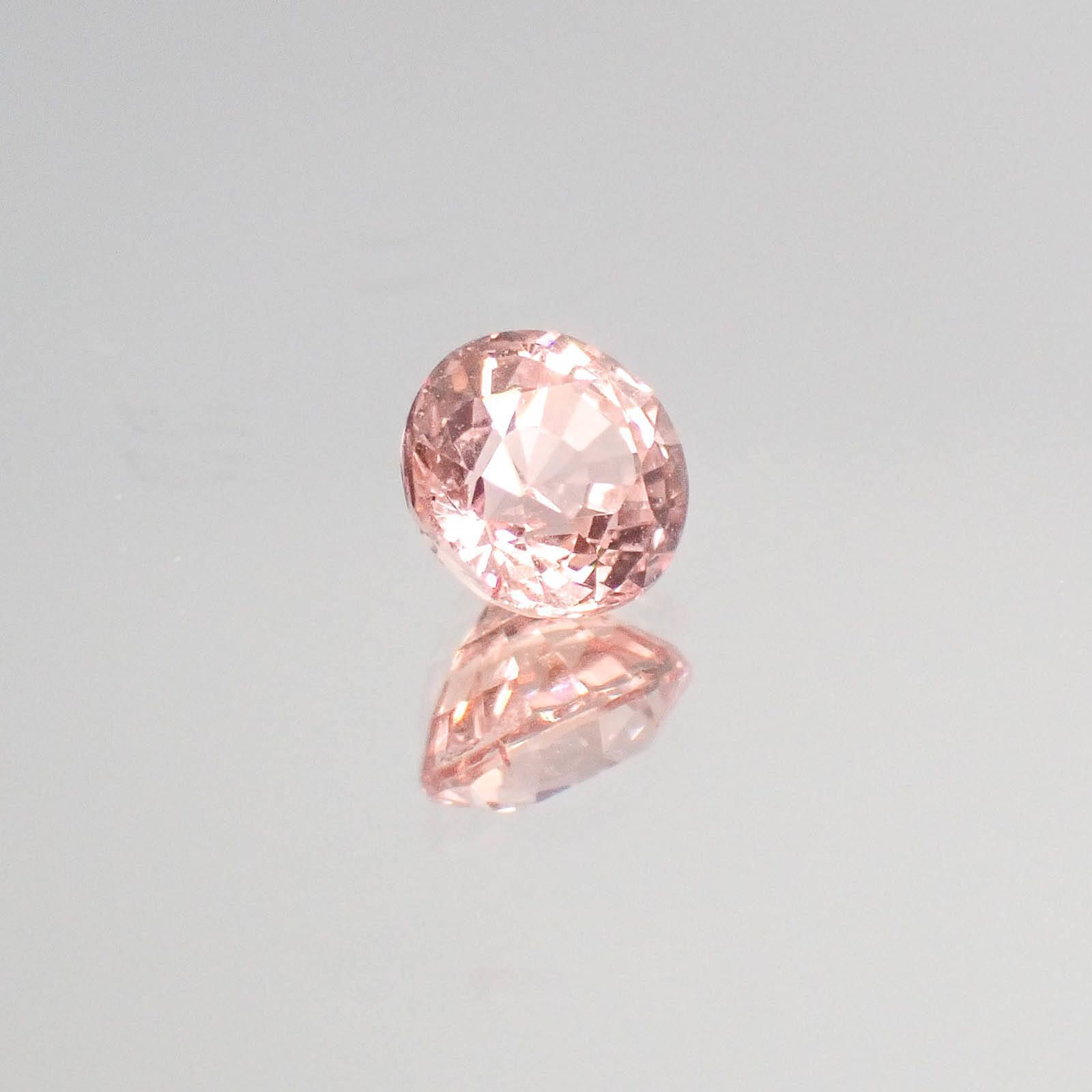 パパラチャサファイア スリランカ産 0.52ct CGL鑑付[20062892]4.5×4.5mm前後