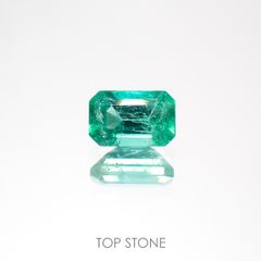 エメラルド(宝石名エメラルド) ザンビア産 0.47ct 識別済[211013000]5.7×3.7mm前後