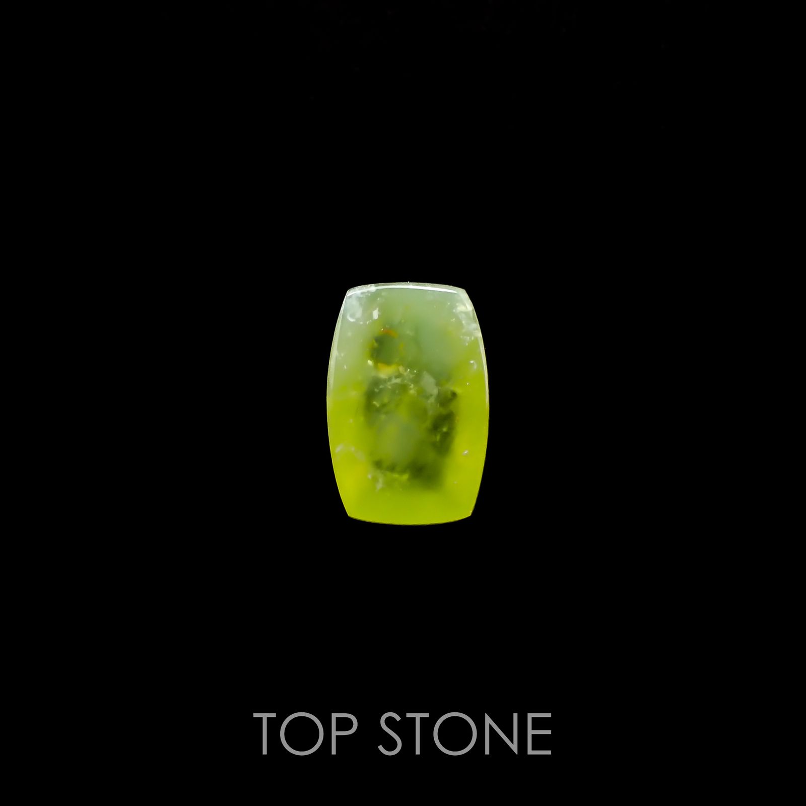 グリーンオパール ブラジル・アマゾン産 2.22ct[220917909]11x7.4mm前後
