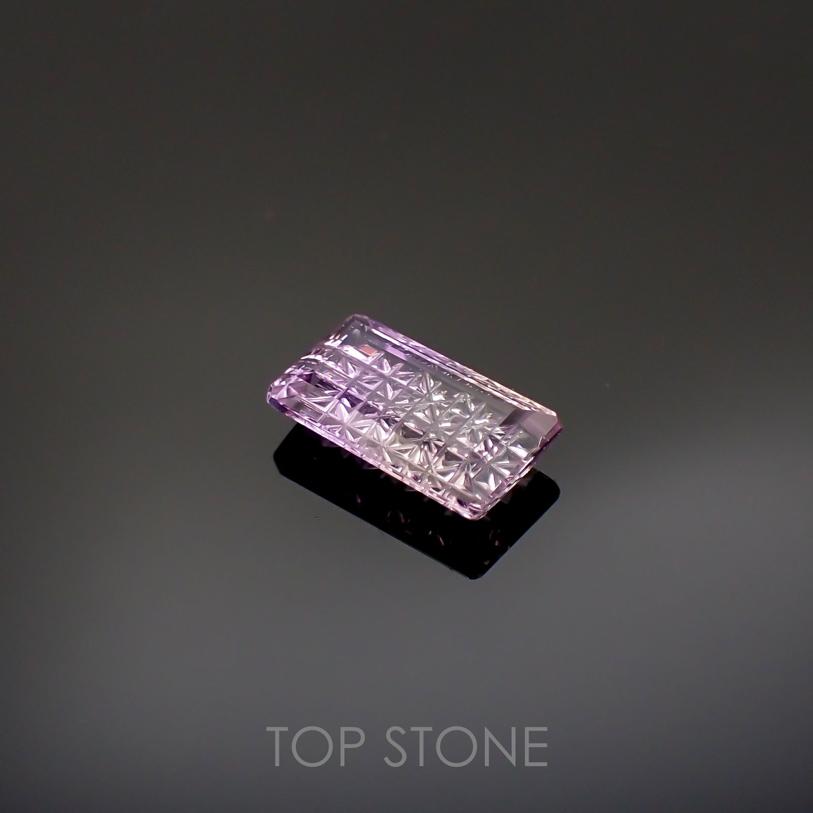 ◇甲州貴石切子Plus Three◇アワーグラスアメジスト カード付き モロッコ産 2.55ct[220114604]11.8x6.7mm前後