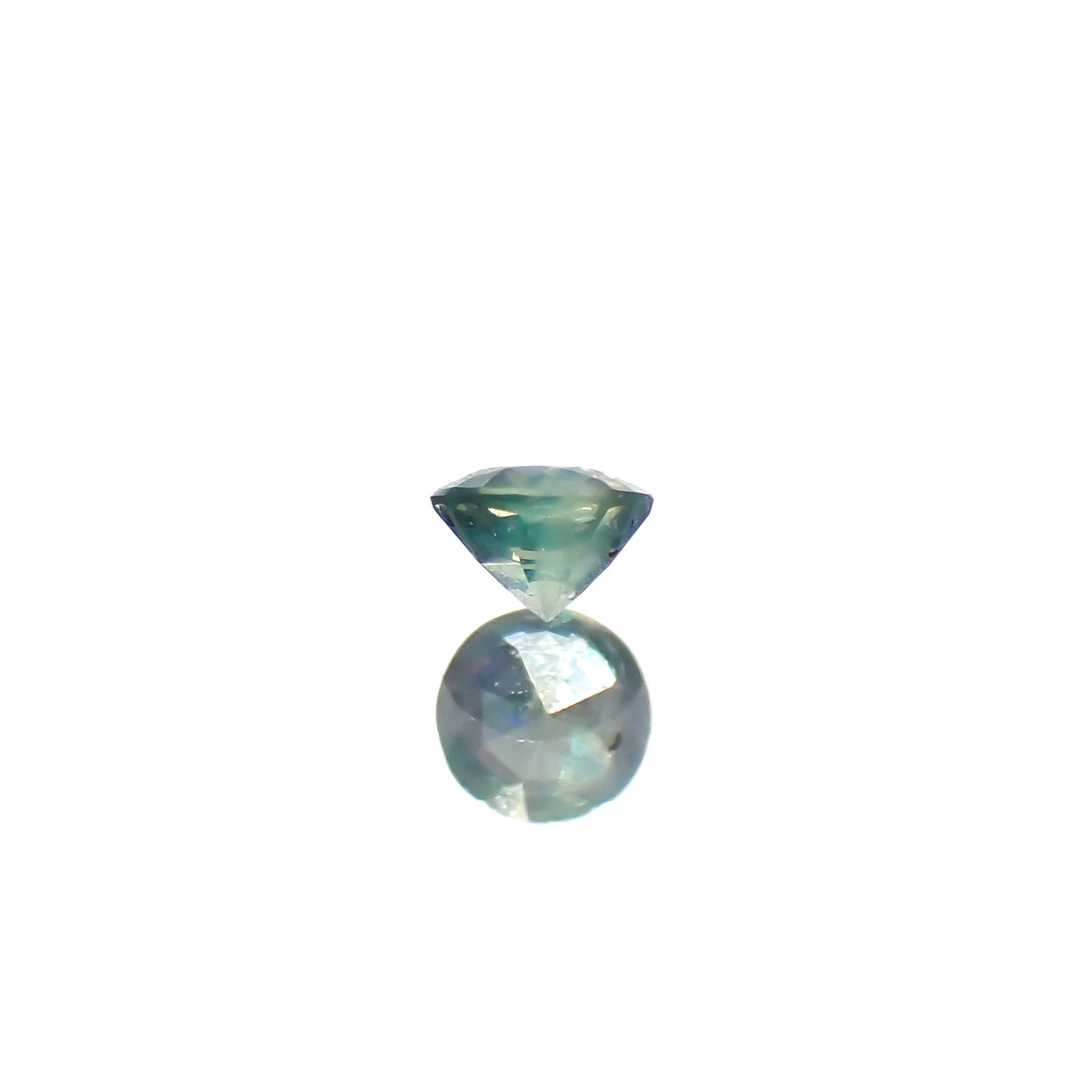 アレキサンドライトキャッツアイ ブラジル産/EmeraldMains社製 0.046ct[240527603]2.2x2.2mm前後