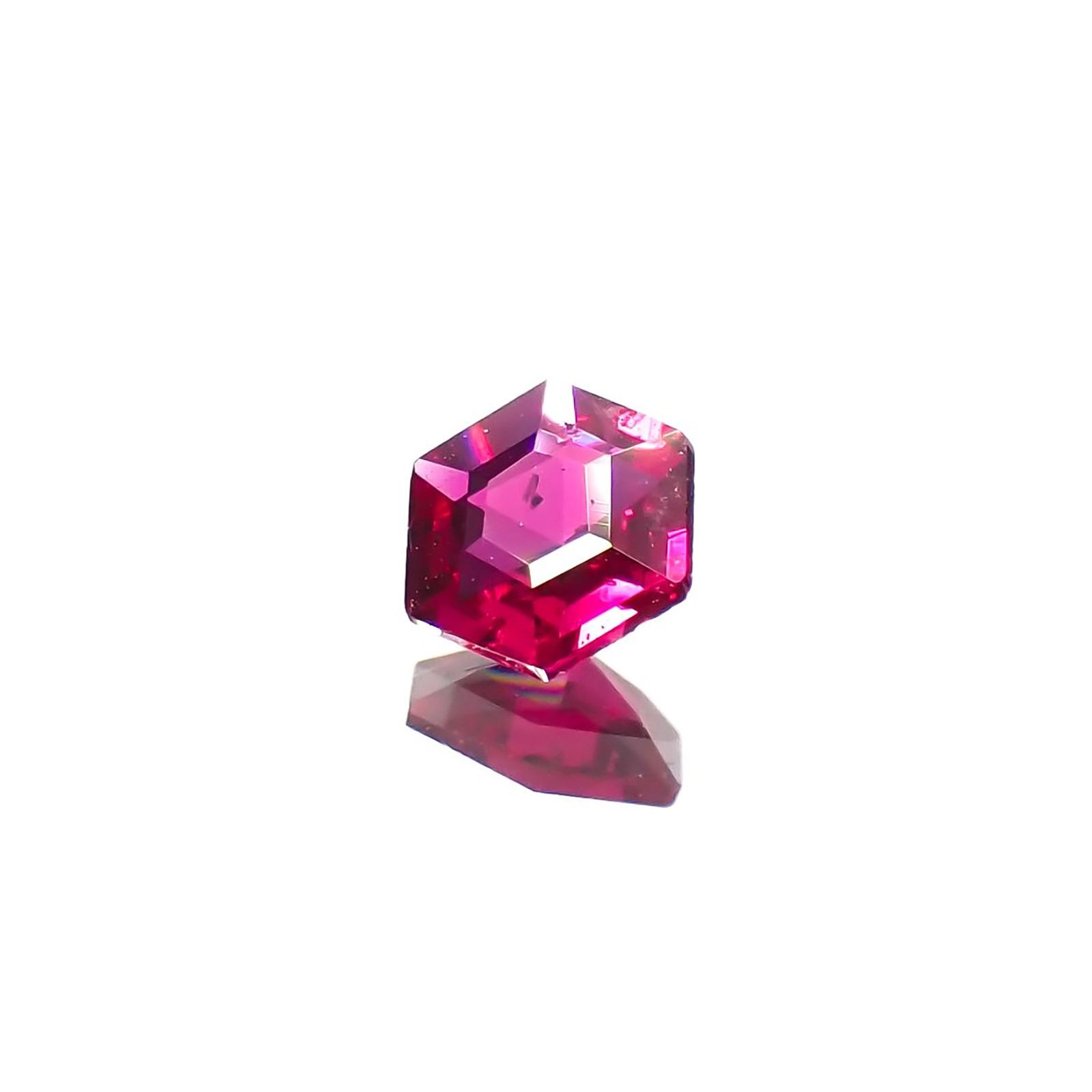 ◇ヘキサゴンカット◇ルビー 非加熱 モザンビーク産 0.20ct /  3.5x3.5mm前後[240427110]