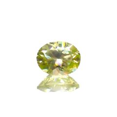 スフェーン(宝石名スフェーン)マダガスカル産 0.38ct 識別済[230220461]5x3.9mm前後