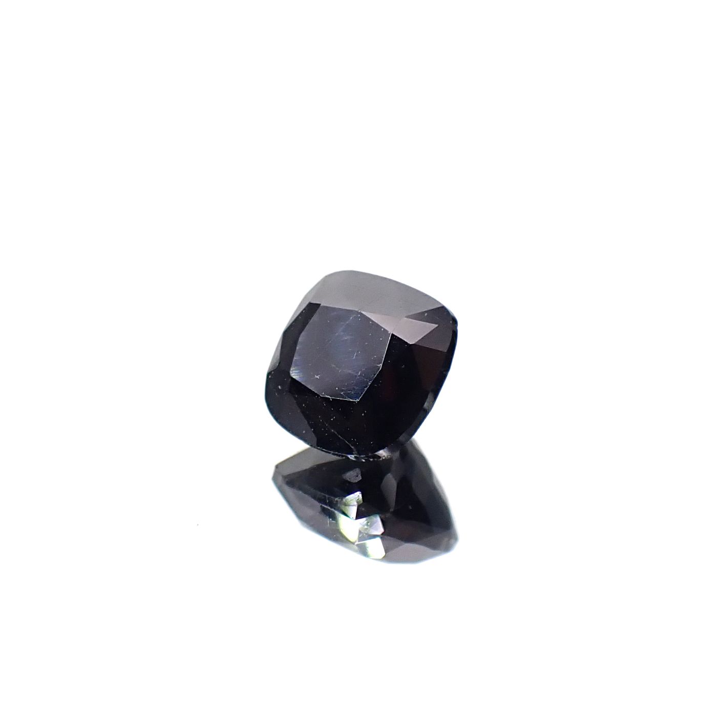 ルチル単結晶 ブラジル産 2.14ct [250630600]6.7x6.6mm前後
