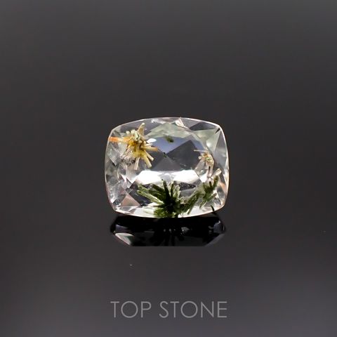 ヘデンベルジャイトインクォーツ インドネシア産 2.81ct[220917822]9.6x7.9mm前後